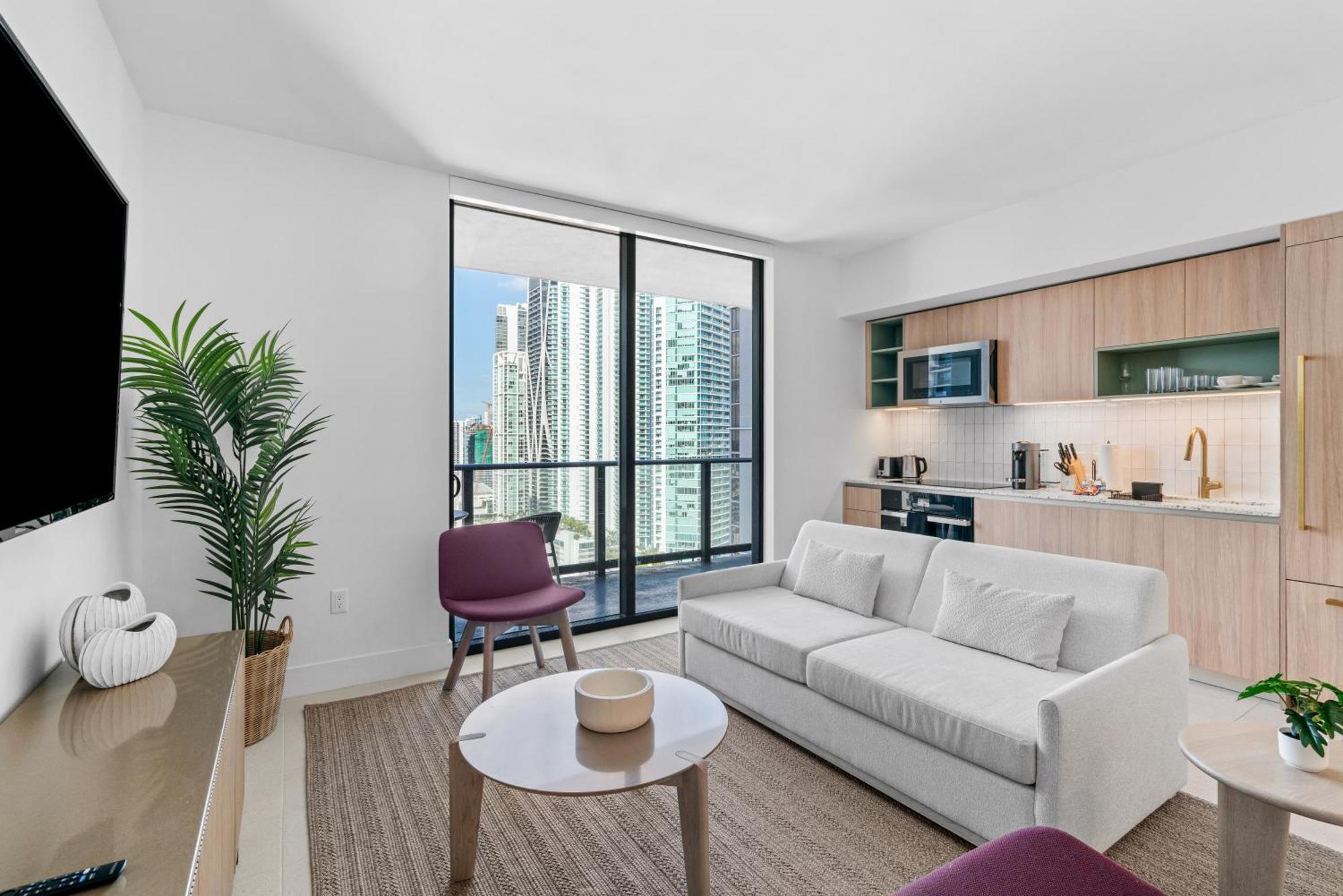 Apartment Luxury 2-bdrm In The Heart Of Downtown Miami