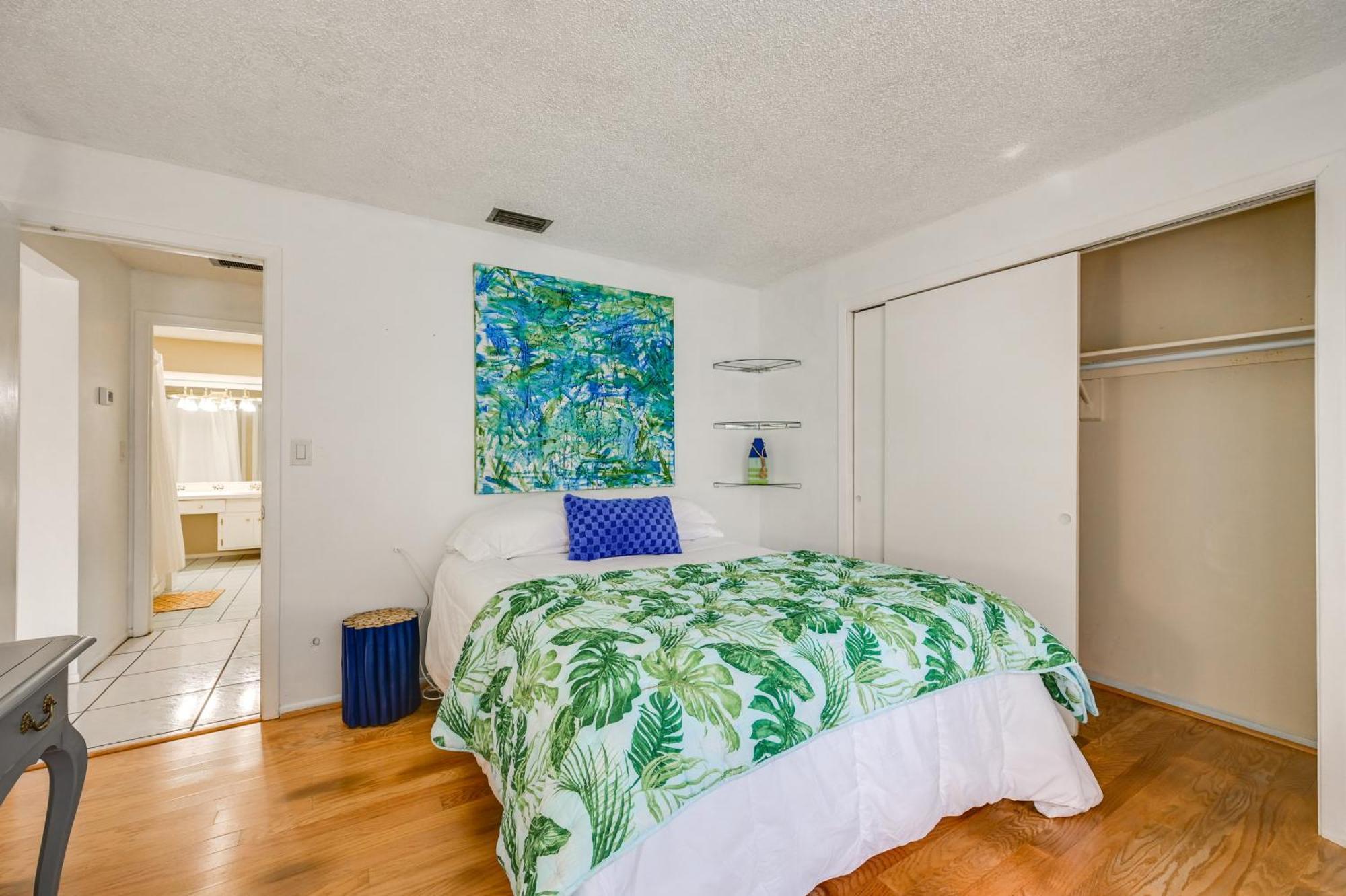 3 Mi To Botanical Garden With Hot Tub! Holiday home Naples