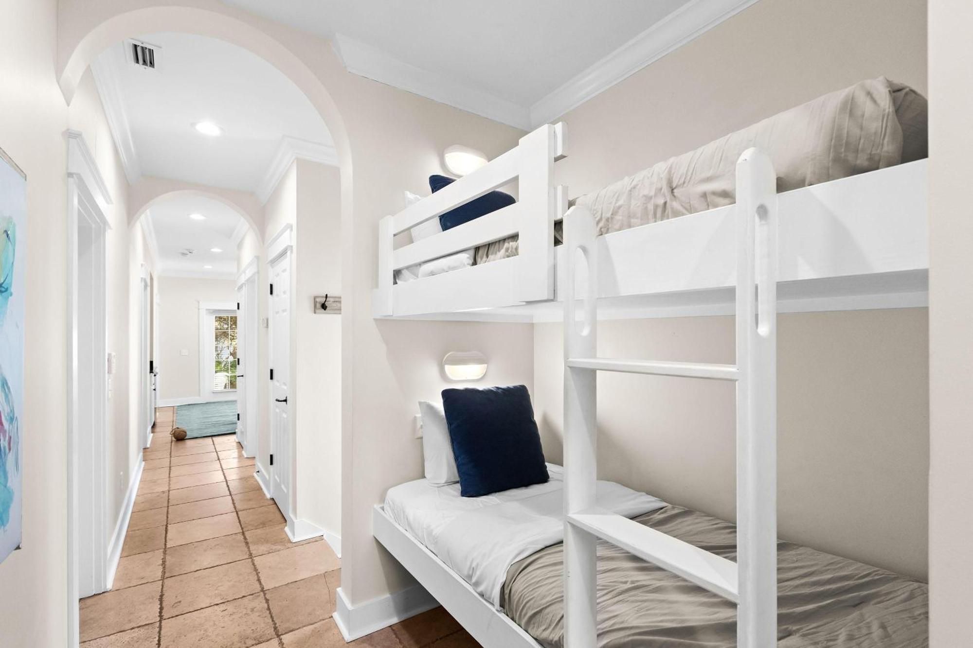 Holiday home Inlet Breeze
