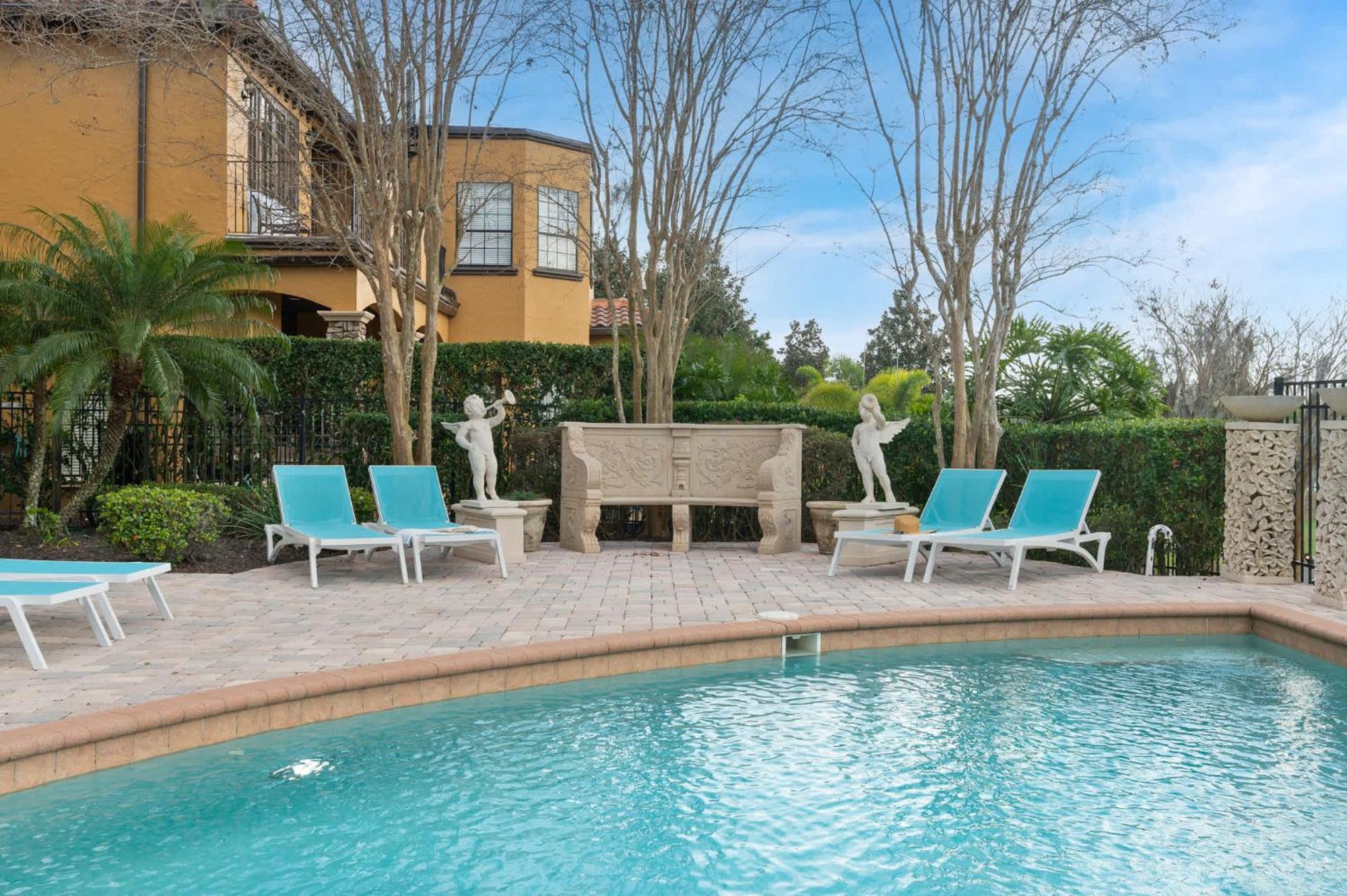 Heated Pool And Game At Reunion 6m 2