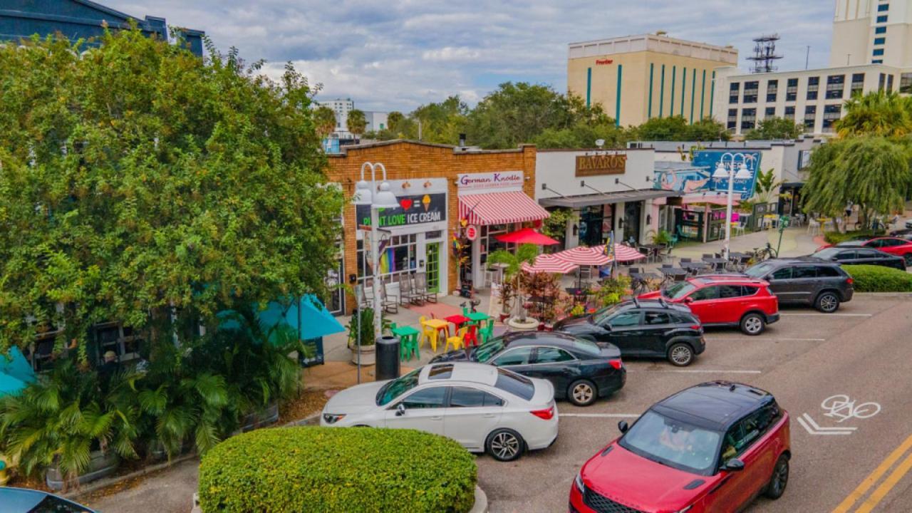 Coastal Haven Retreat St. Petersburg