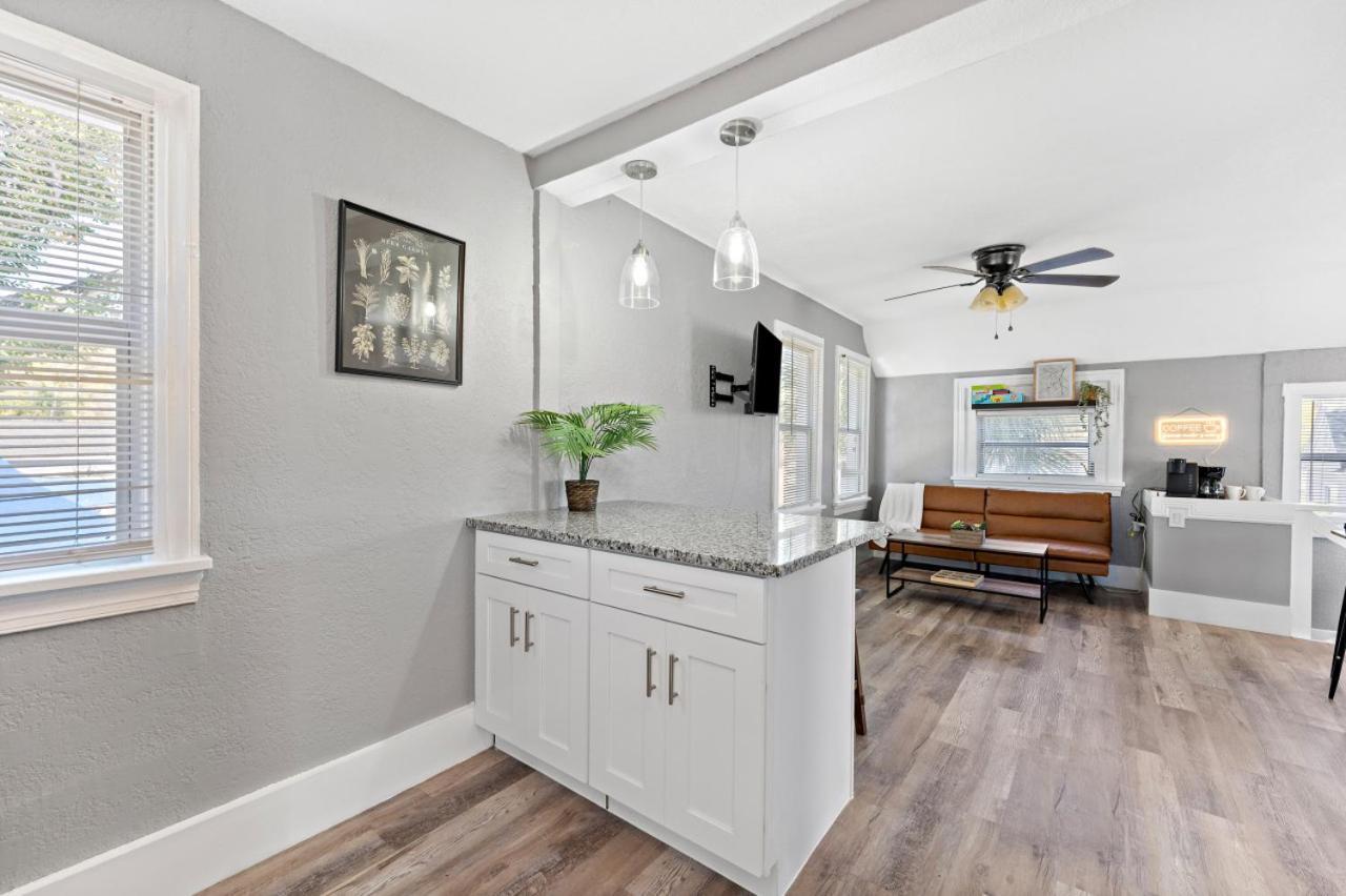 Coastal Haven Retreat St. Petersburg