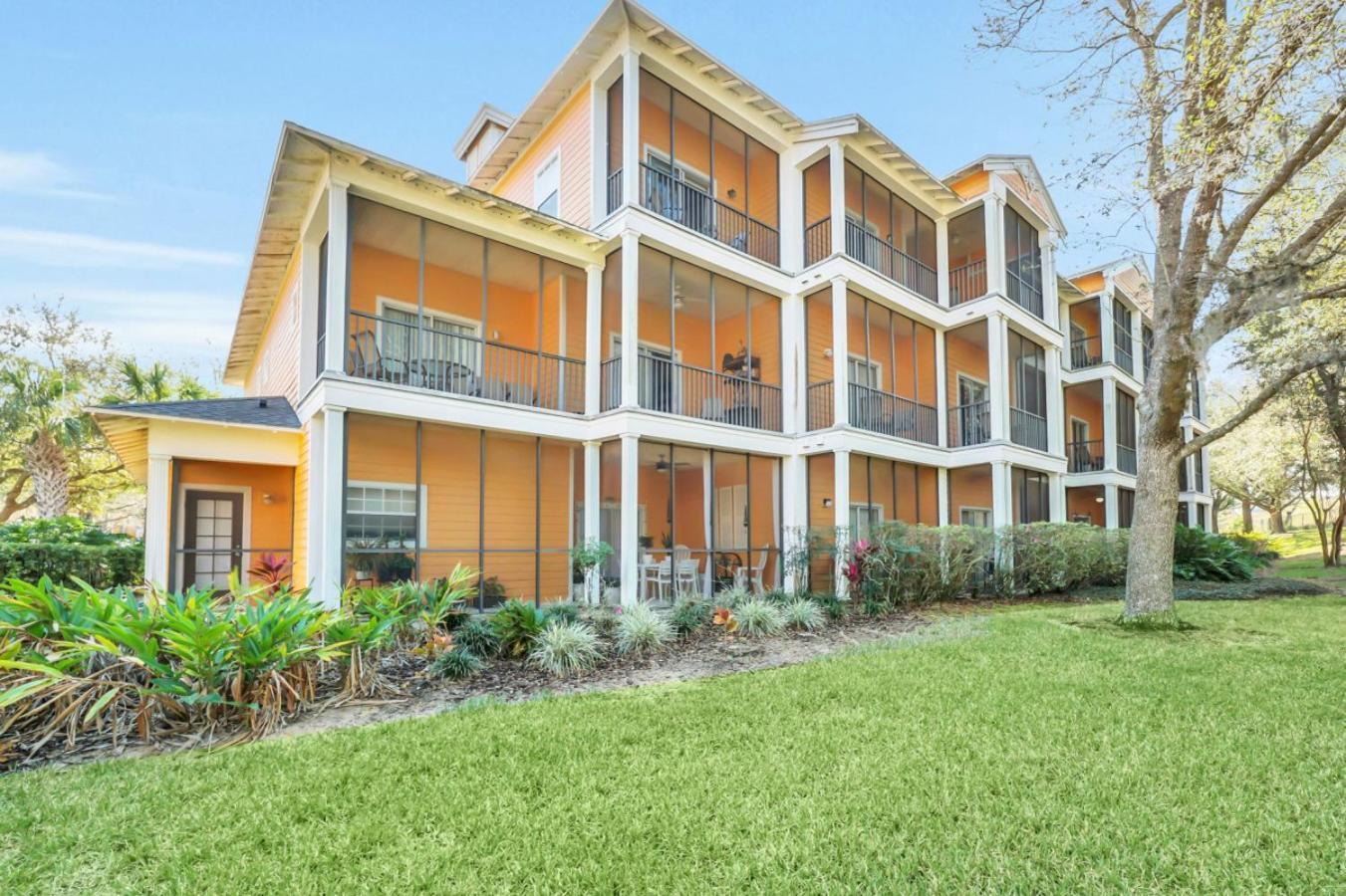 Balcony Access Splashpad Hot Tub Pool Kissimmee