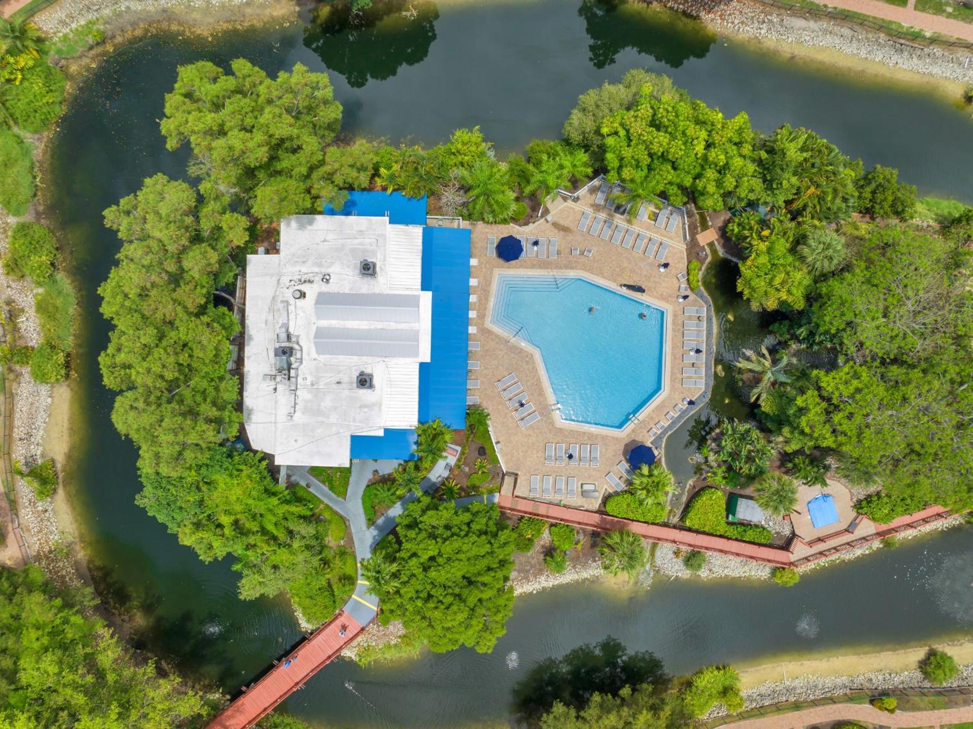 Resort Park Shore By Mike Z (adults Only)