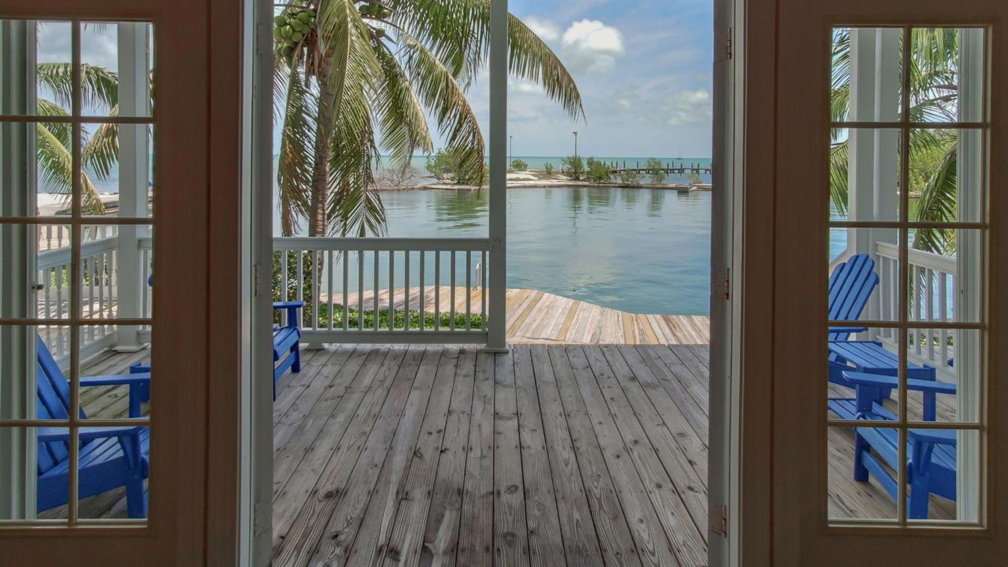 Tranquility Bay Resort 4*