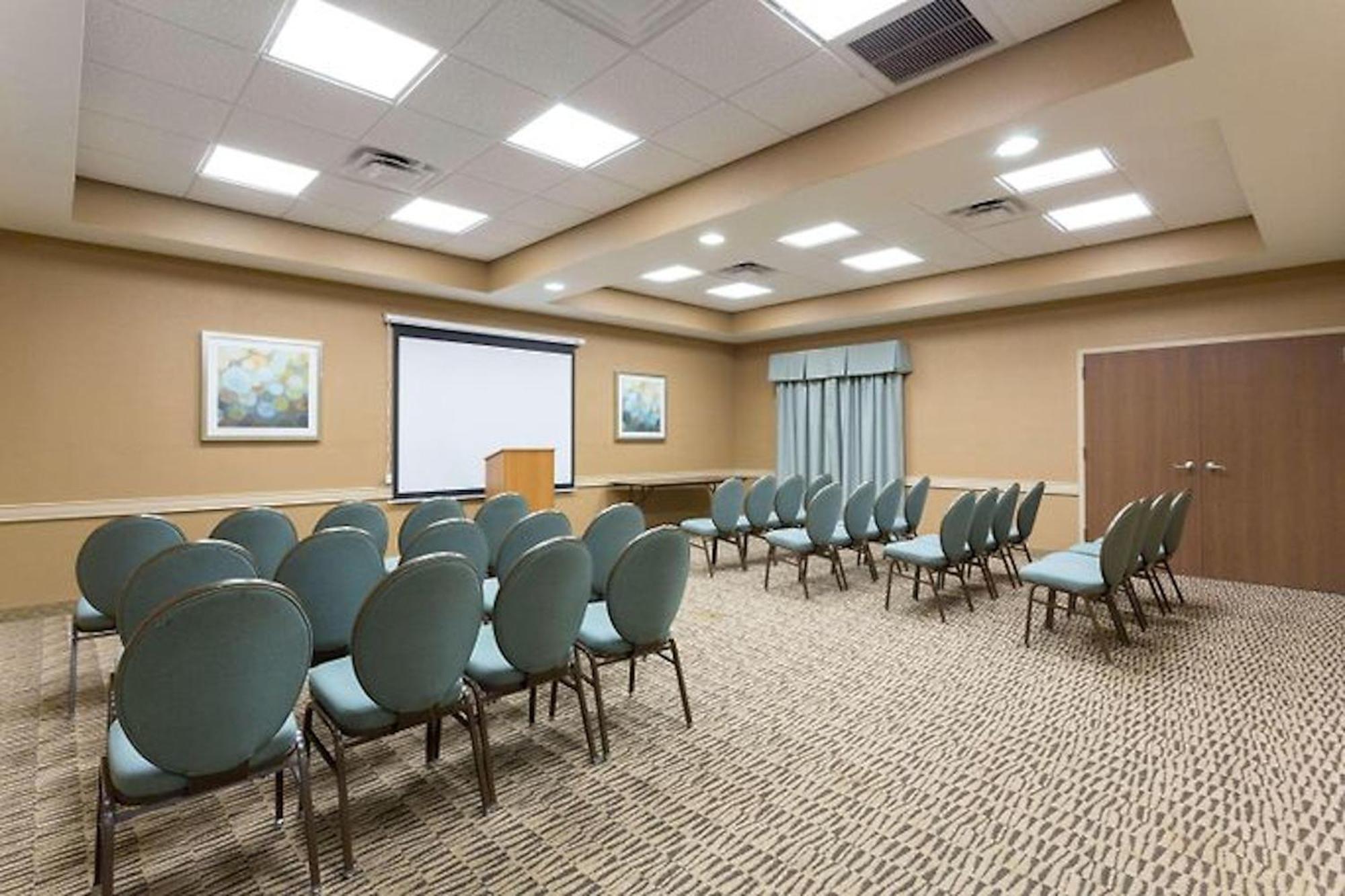 & Suites-i-95 2* Palm Coast