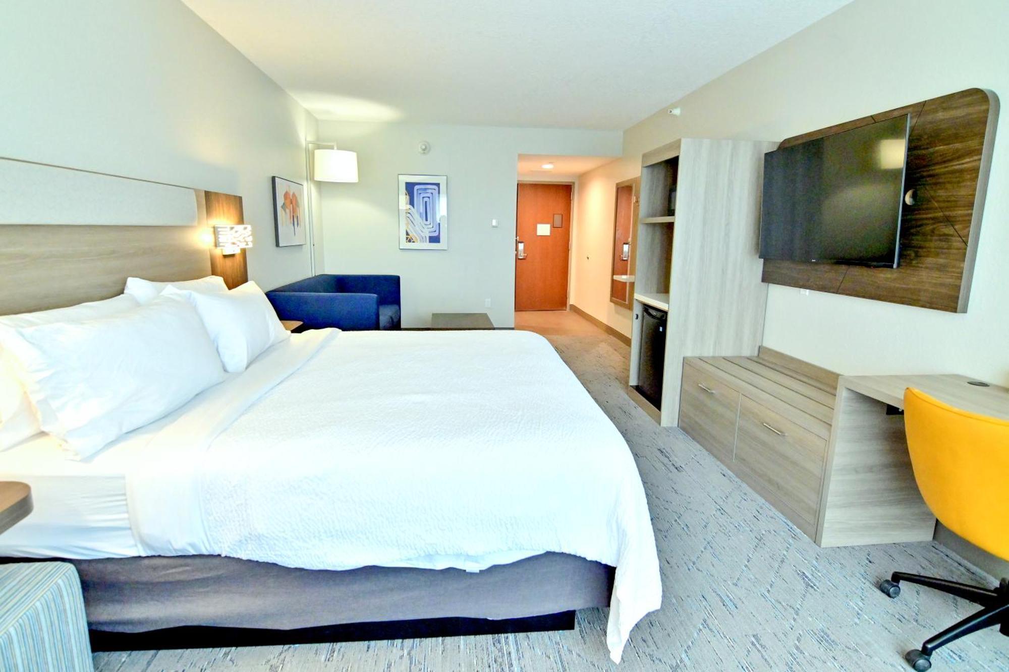 Hotel & Suites-i-95