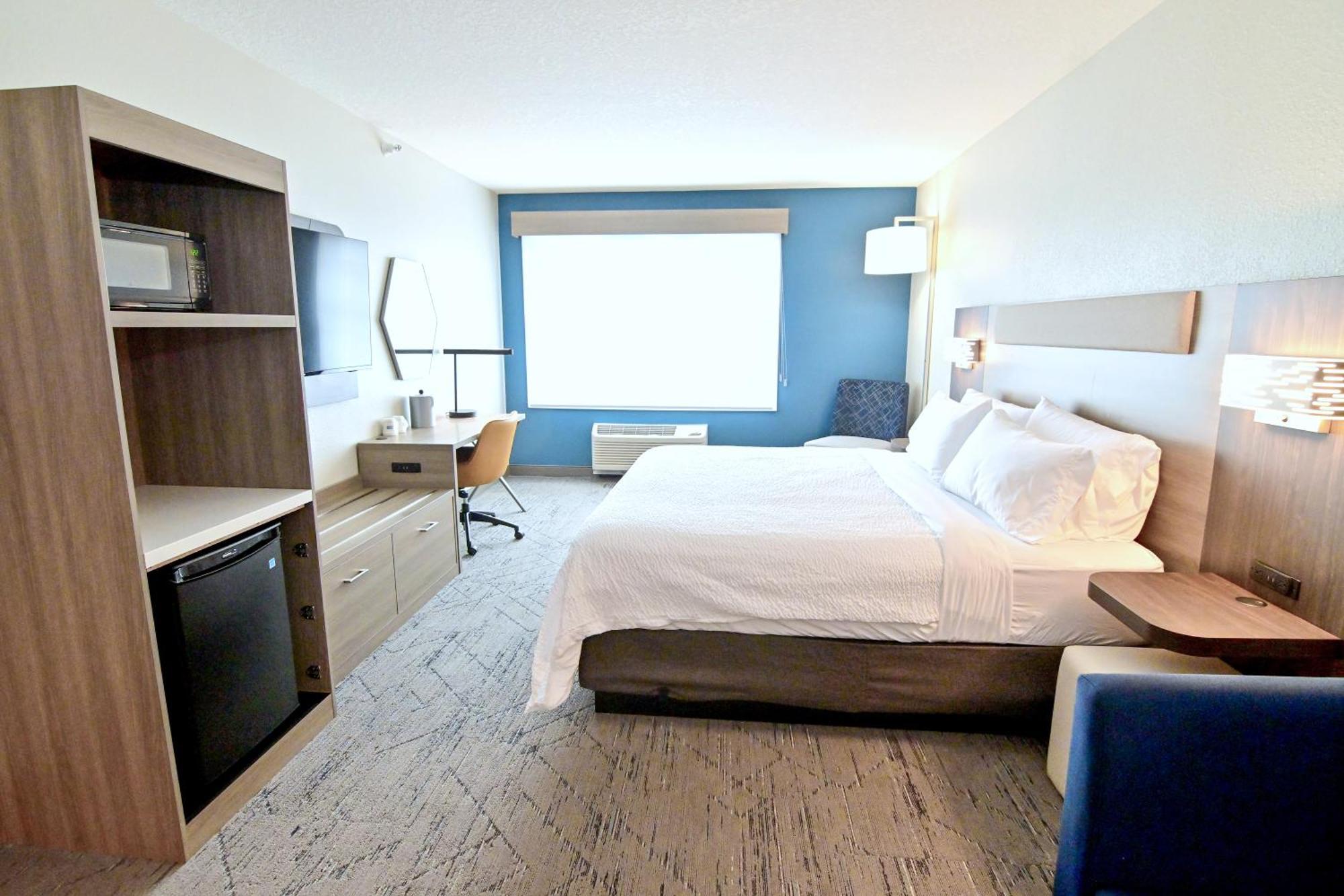 Hotel & Suites-i-95 Palm Coast