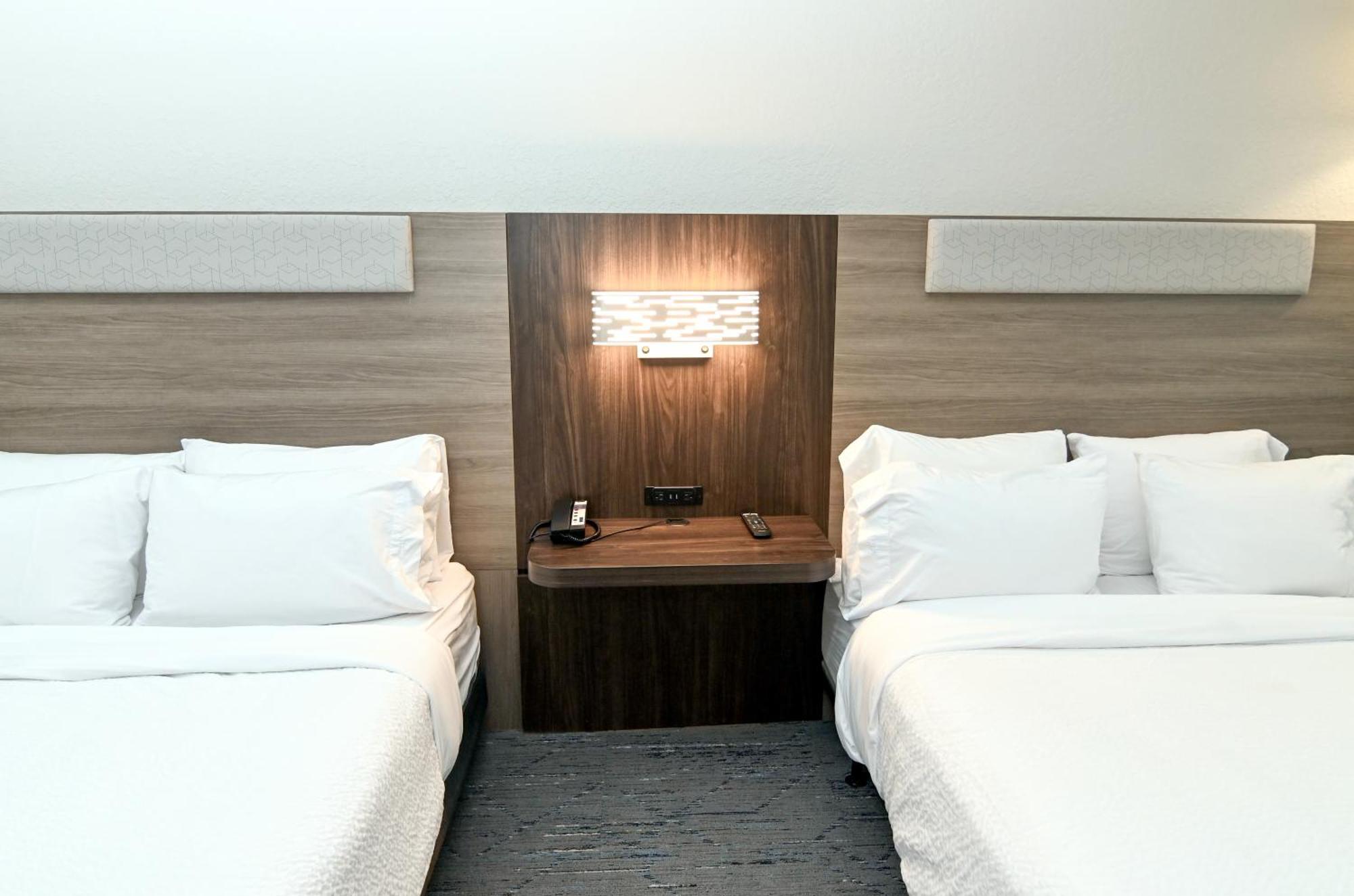 & Suites-i-95 2* Palm Coast