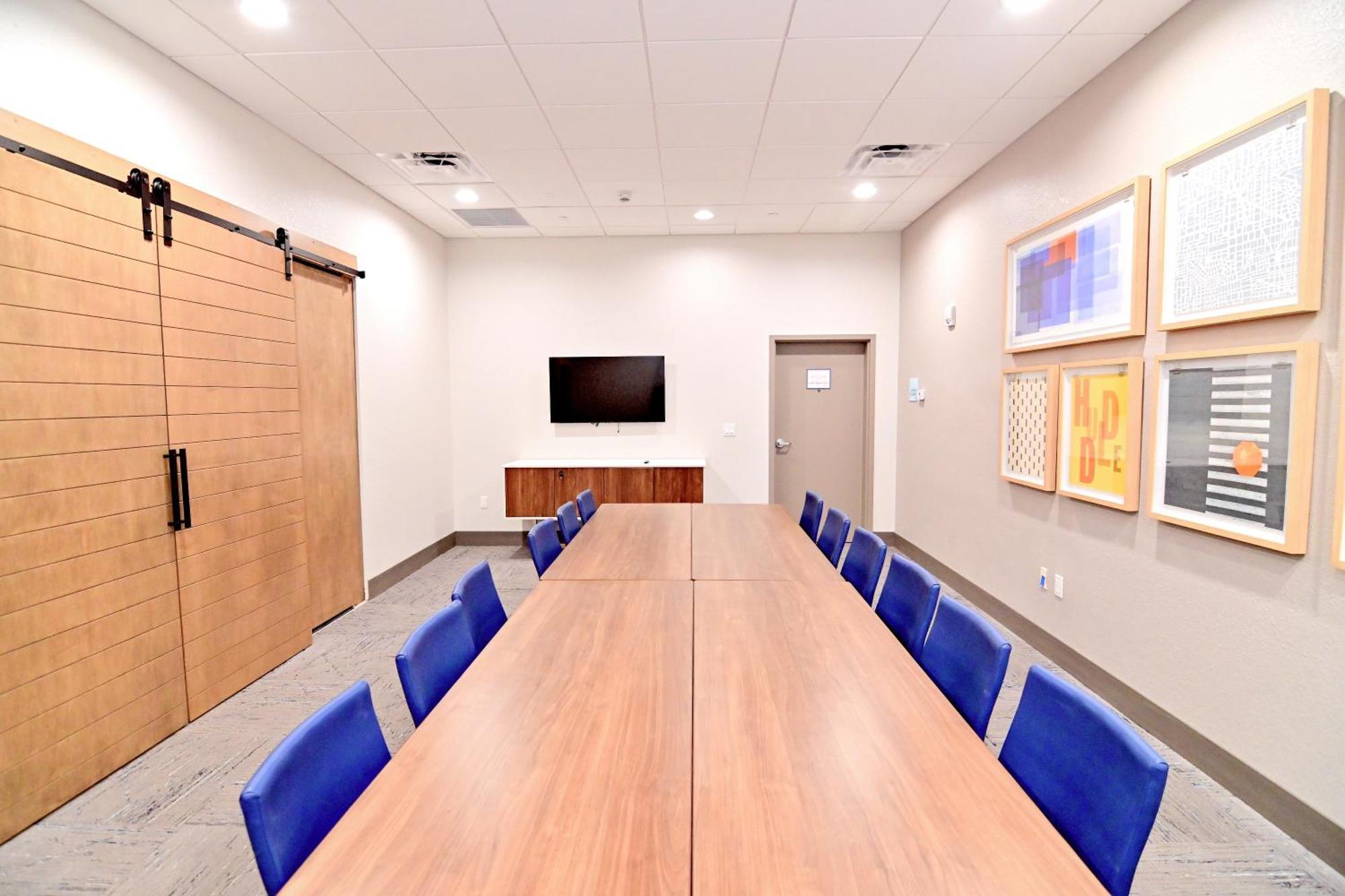 Hotel & Suites-i-95 Palm Coast