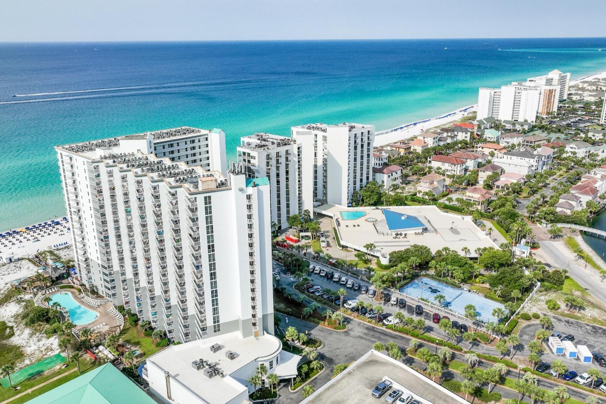 Pelican 3* Destin