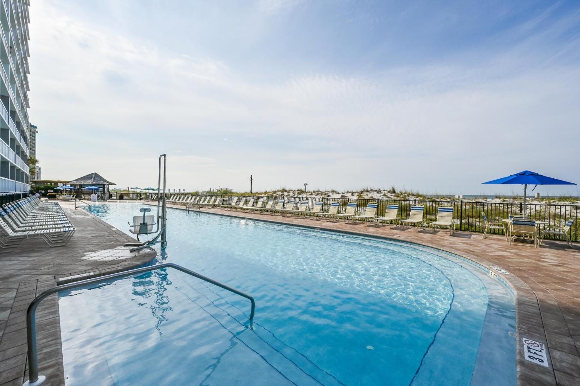 Pelican 3*