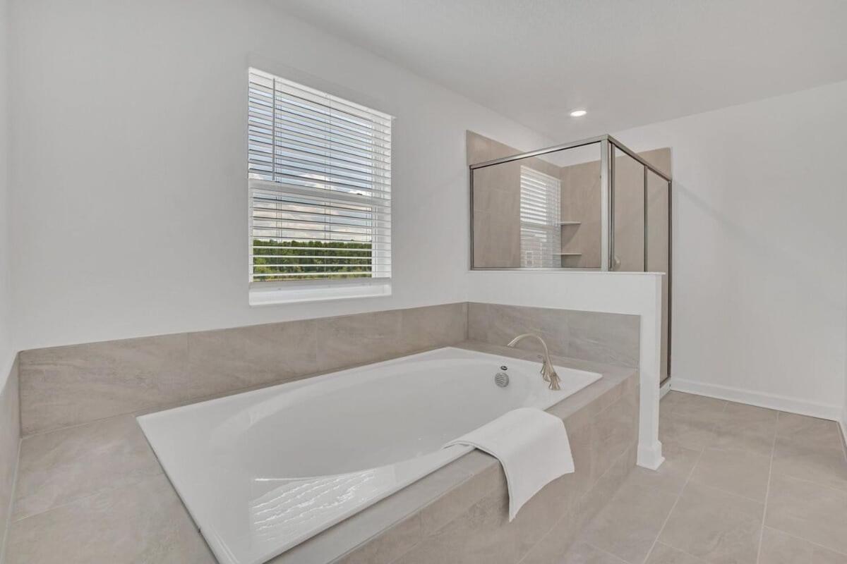 Brand New Storey 8br With View Kissimmee