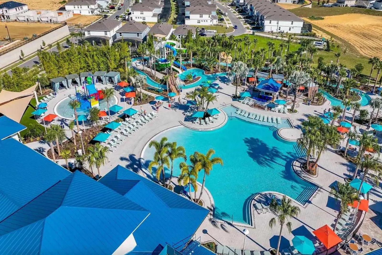 Brand New 10beds At Windsor Island With Pool
