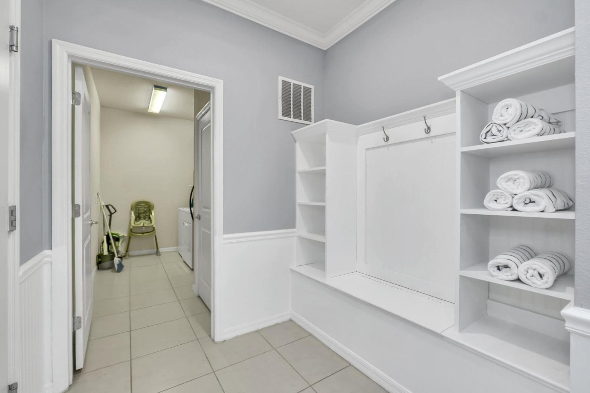 Brand New 10beds At Windsor Island With Pool Holiday home