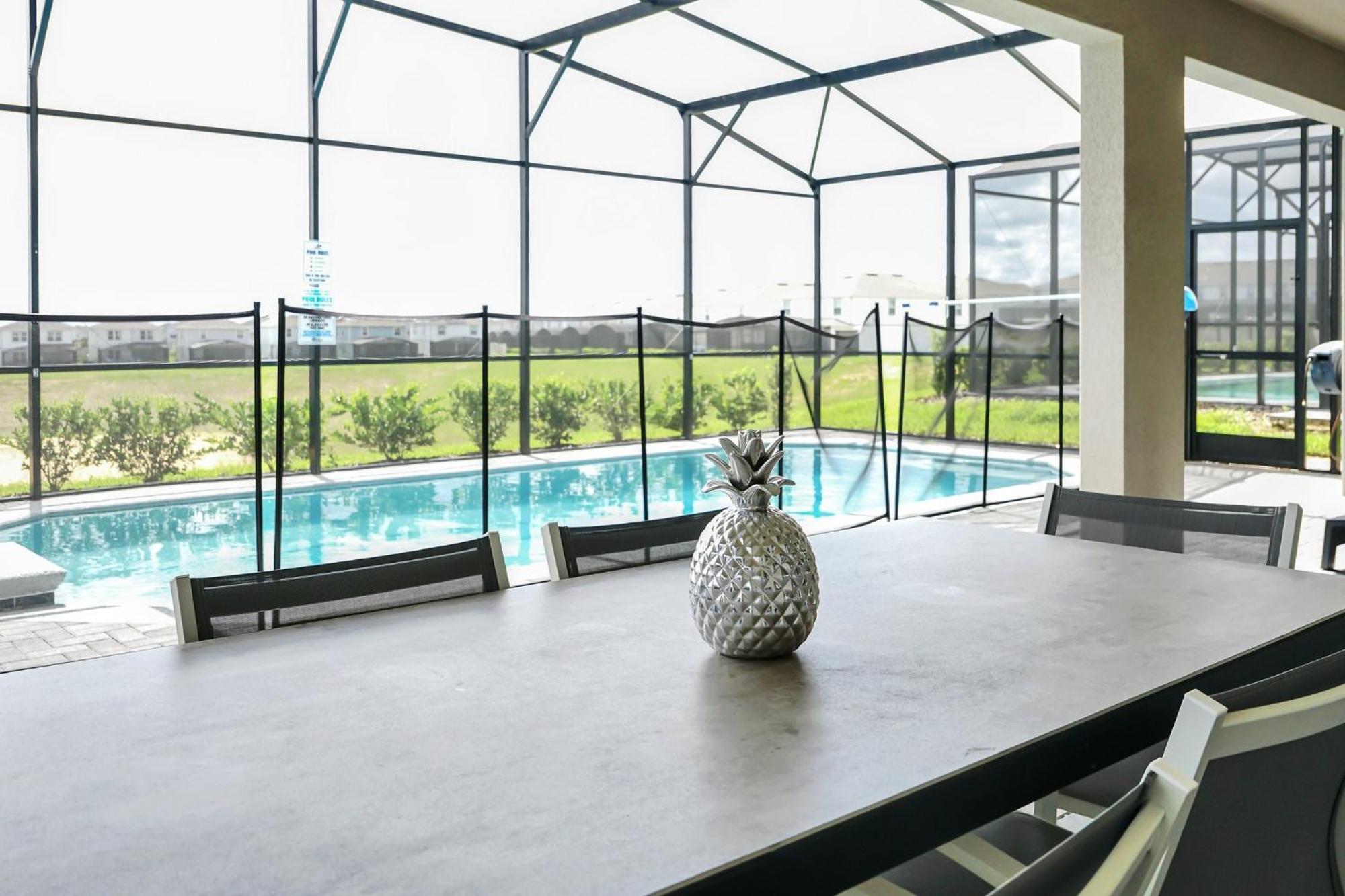 Holiday home Brand New 10beds At Windsor Island With Pool