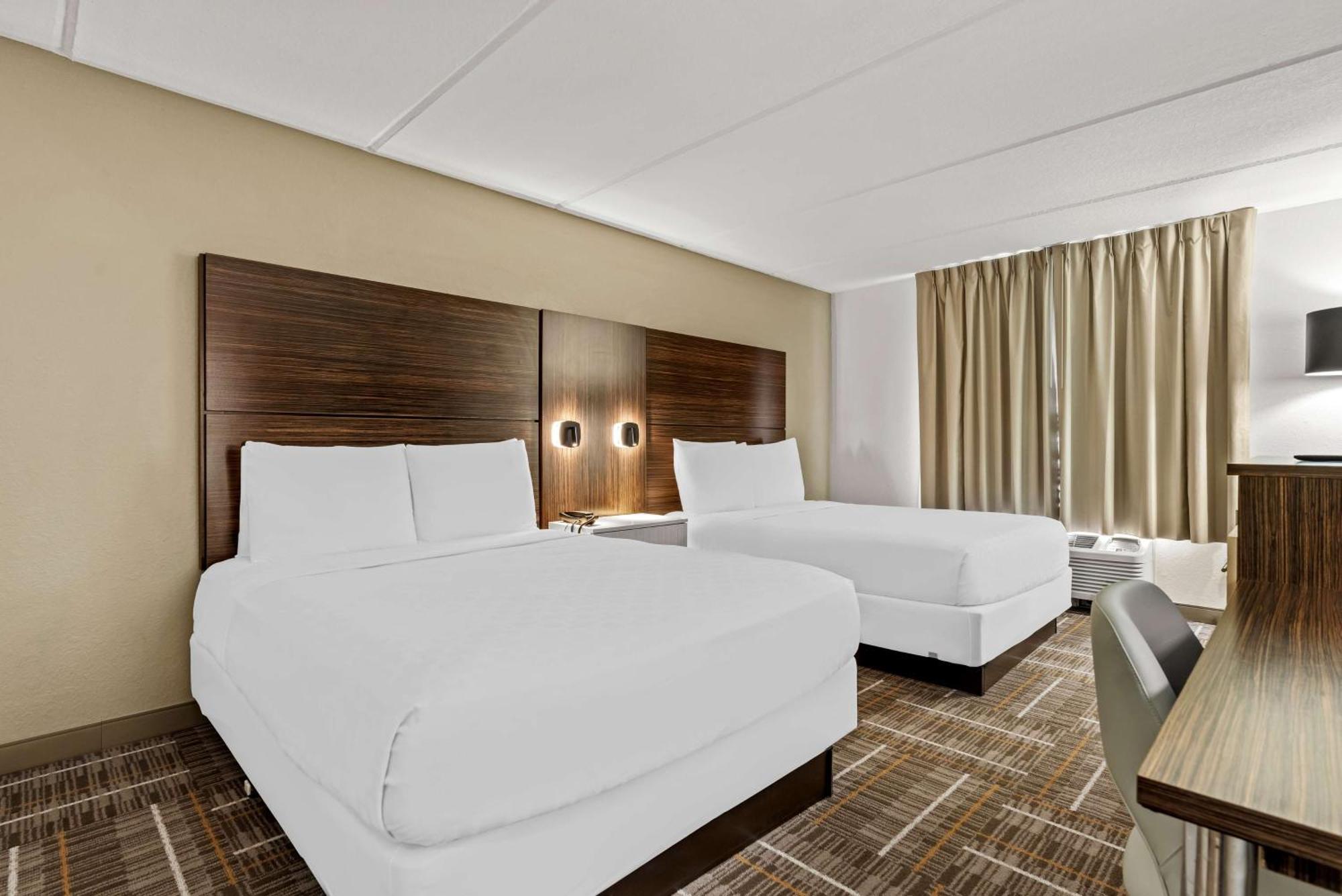 Sonesta Essential