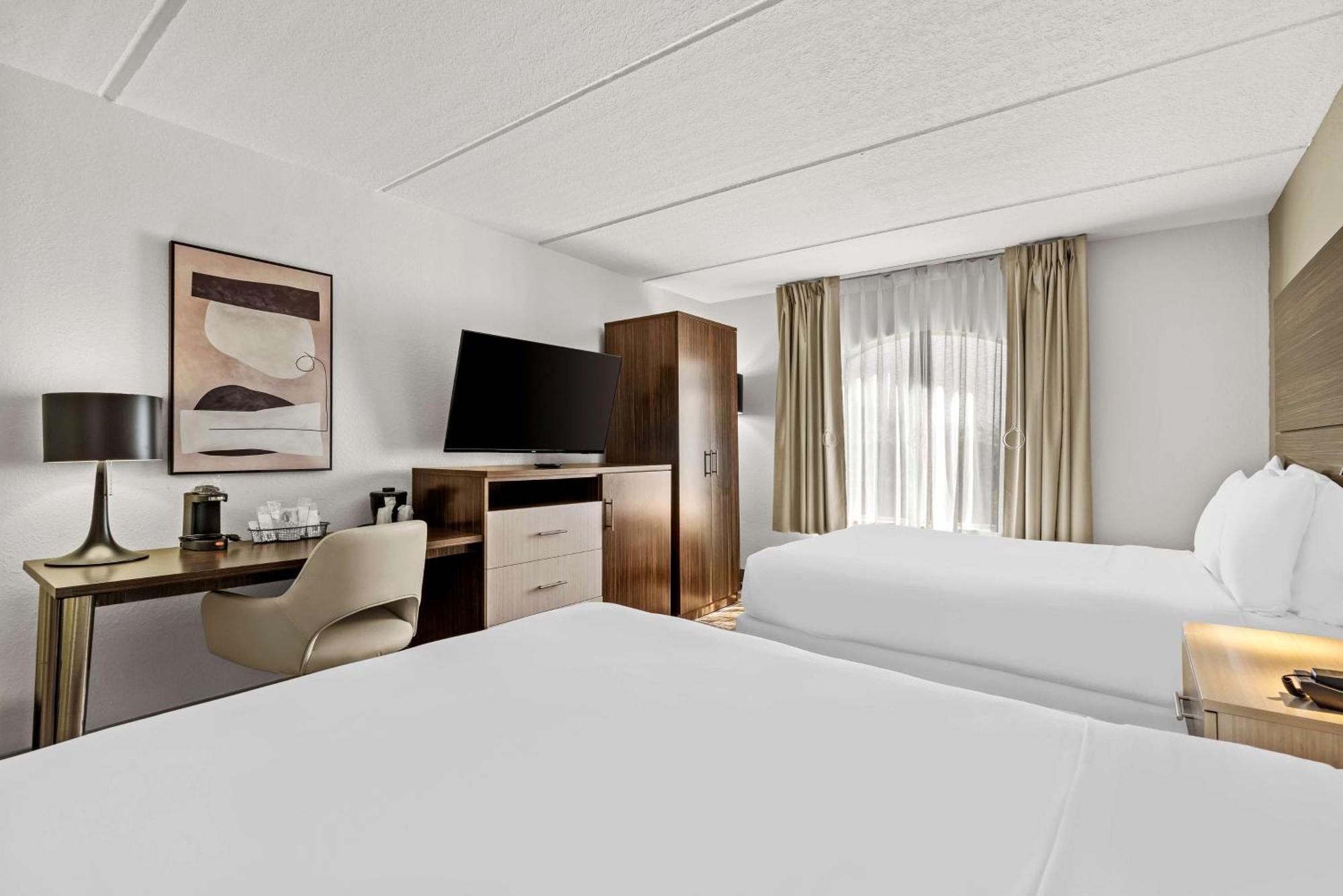 Hotel Sonesta Essential