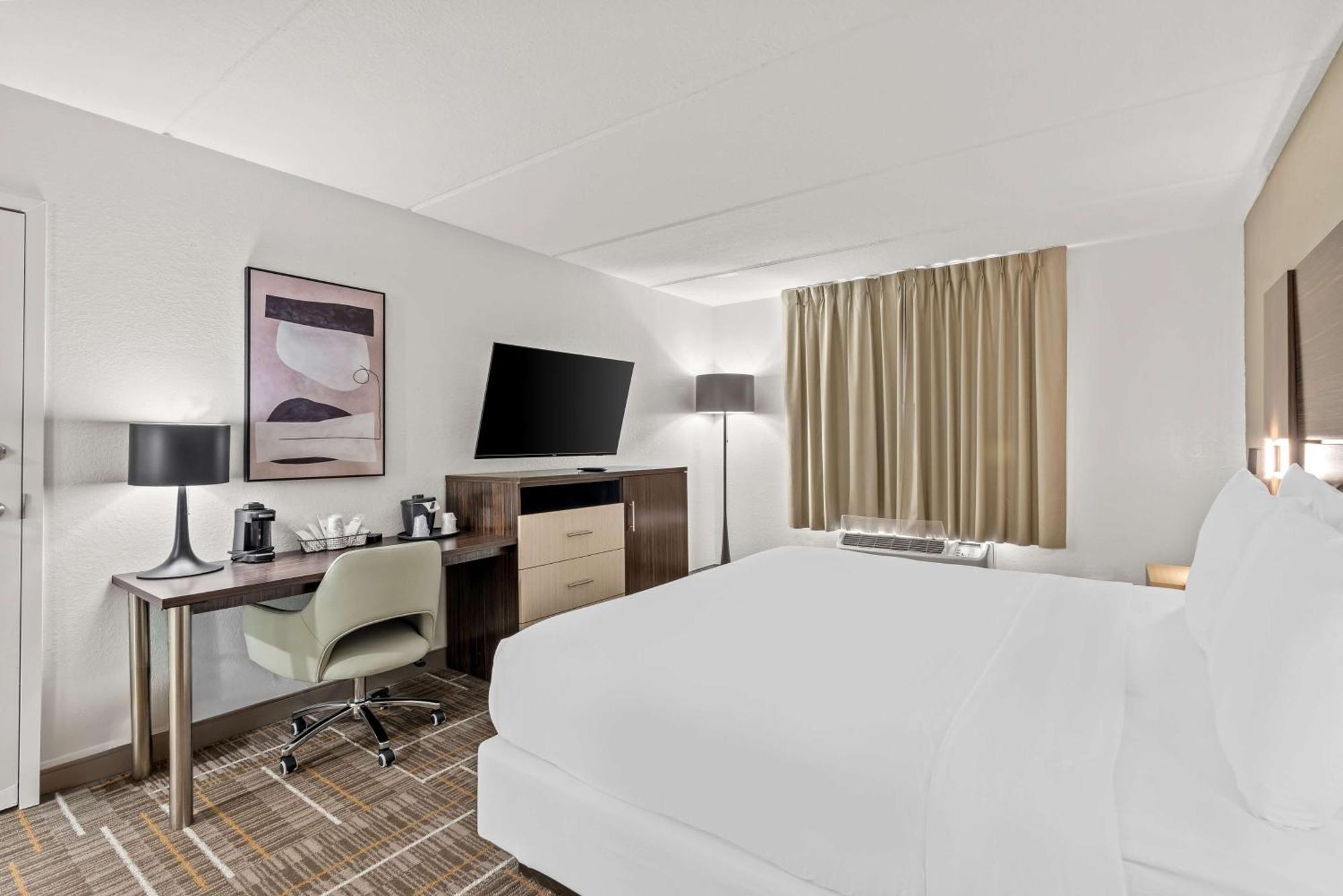 Hotel Sonesta Essential