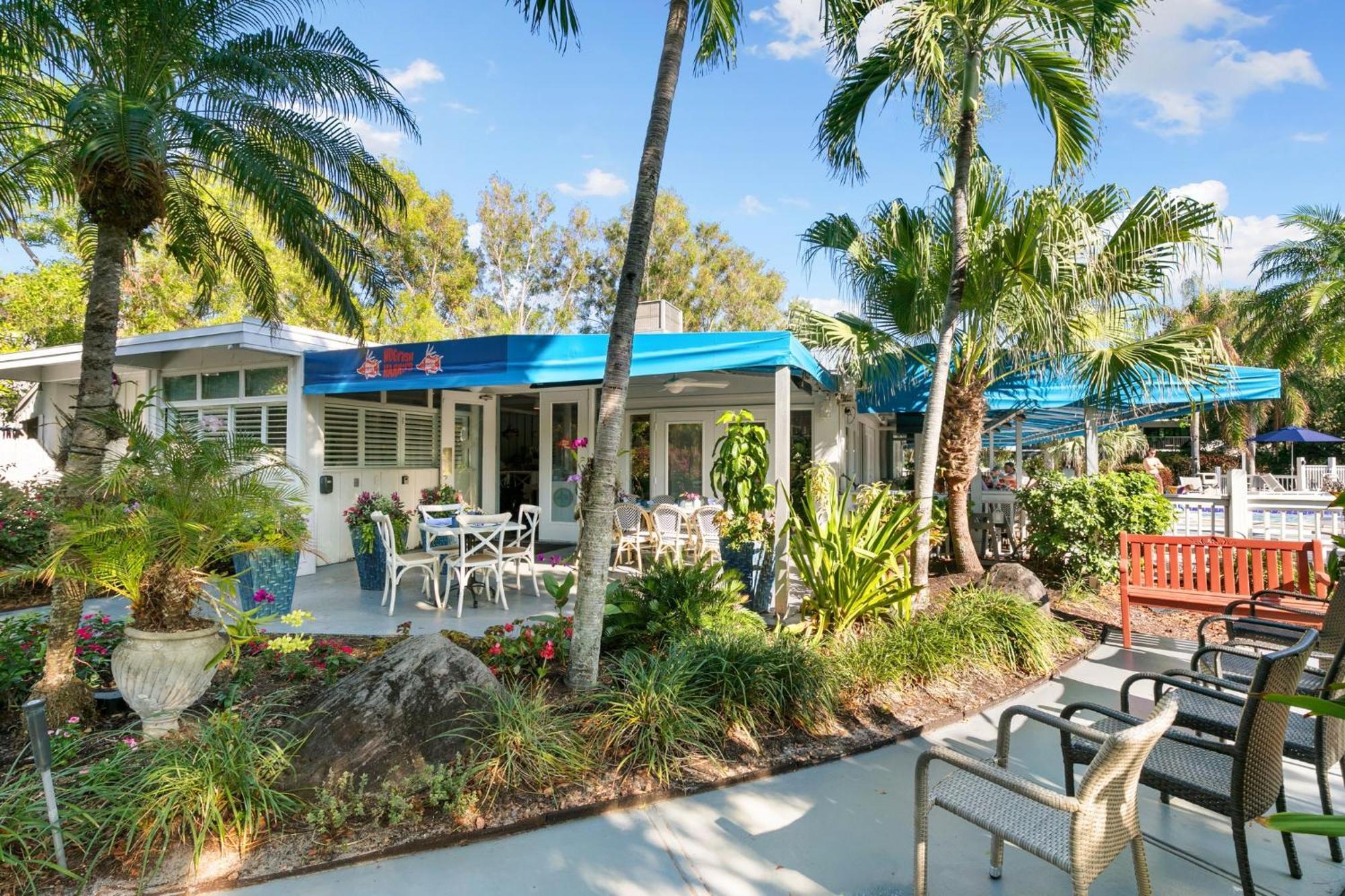Park Shore By Mike Z (adults Only) Resort