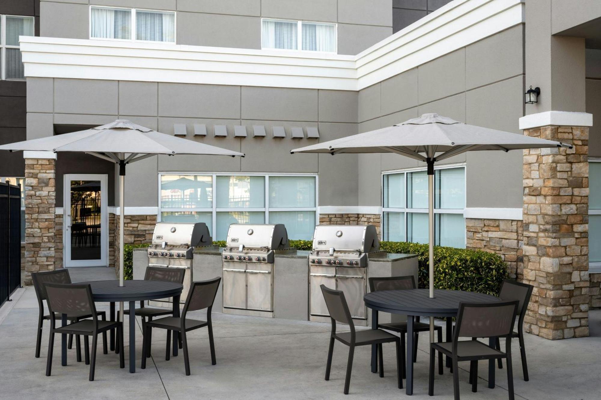 Residence Inn Melbourne Hotel