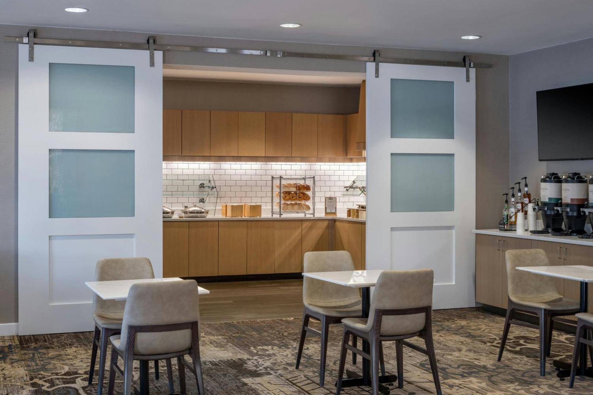 Hotel Residence Inn Melbourne 3*