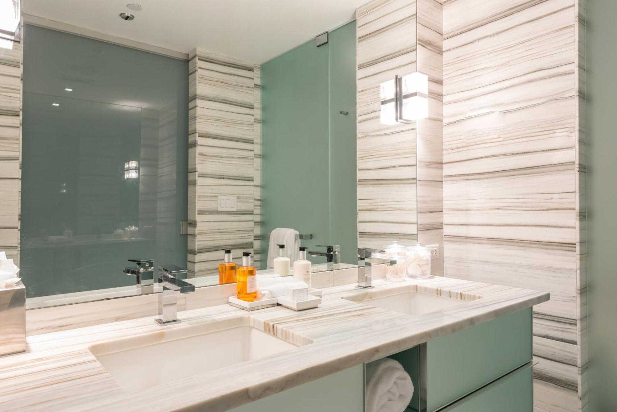 Stunning 3b Oceanfront At W South - 1229 Miami Beach
