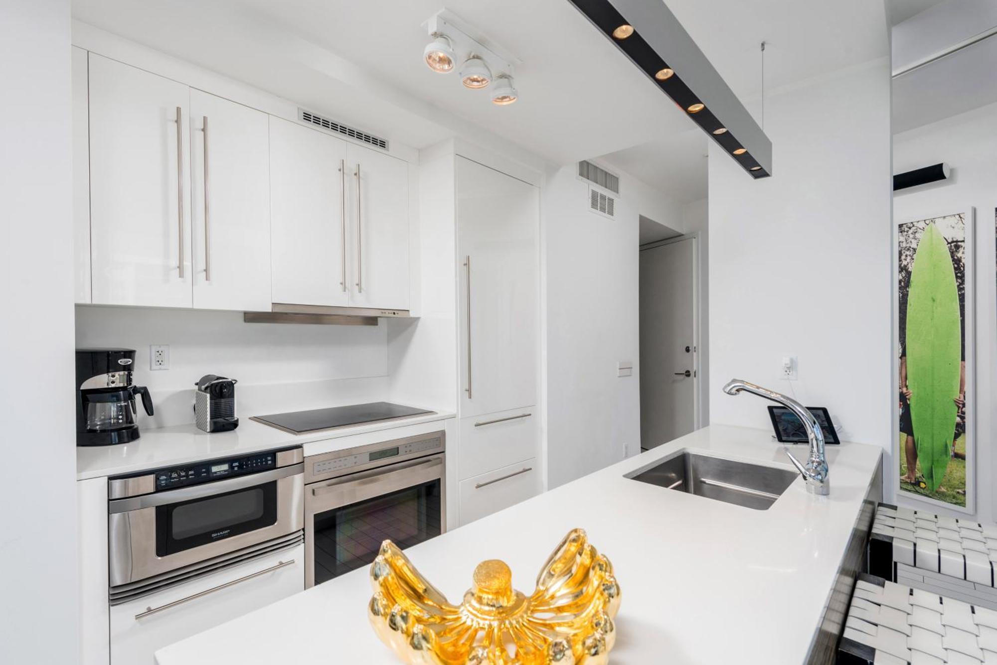 Stunning 3b Oceanfront At W South - 1229 Apartment