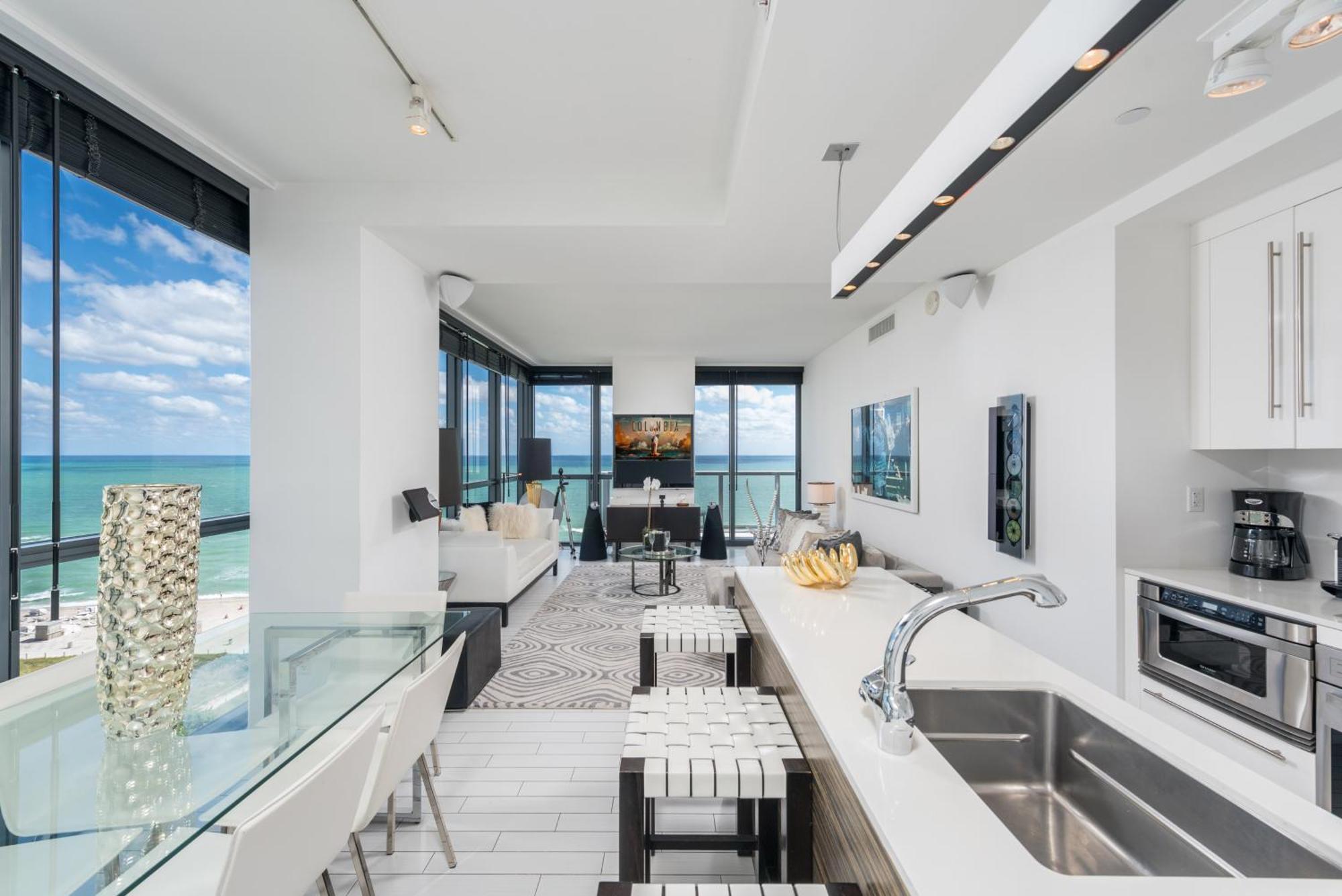 Stunning 3b Oceanfront At W South - 1229 * Miami Beach