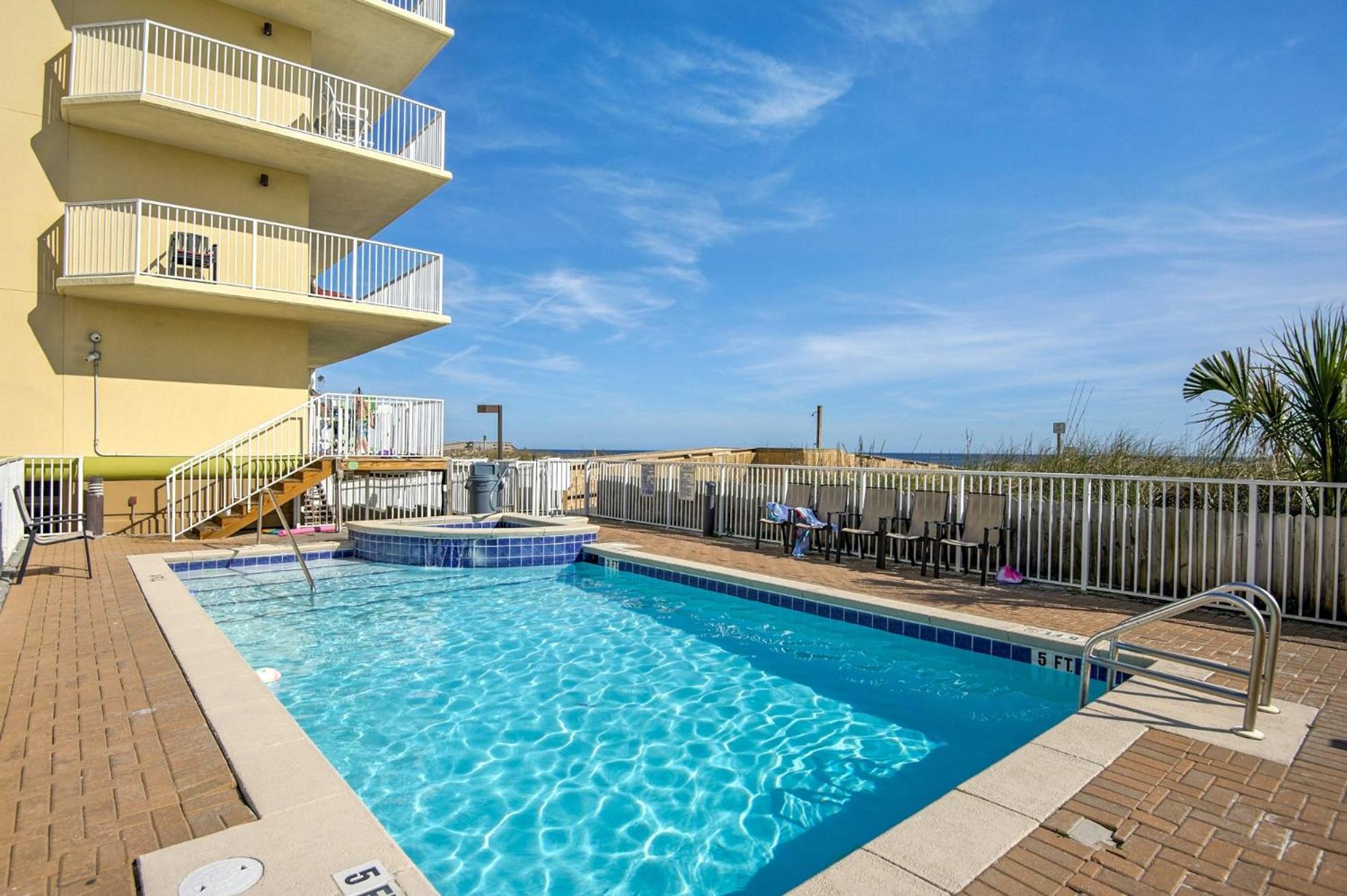 Sea Dunes 502 Oasis Beachfront With Pool Hot Tub Free Service 0488 Fort Walton Beach
