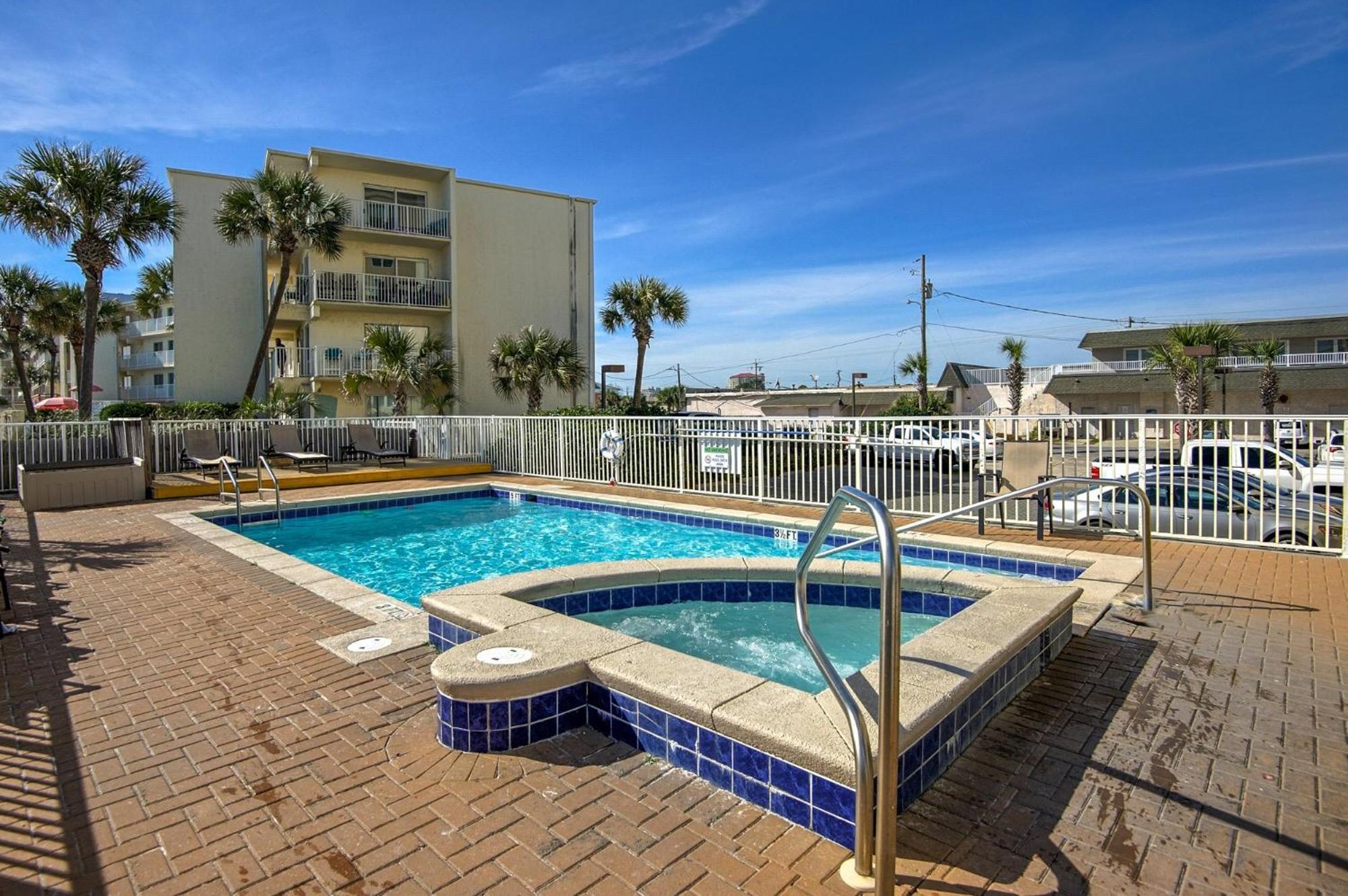 Sea Dunes 502 Oasis Beachfront With Pool Hot Tub Free Service 0488 Holiday home Fort Walton Beach