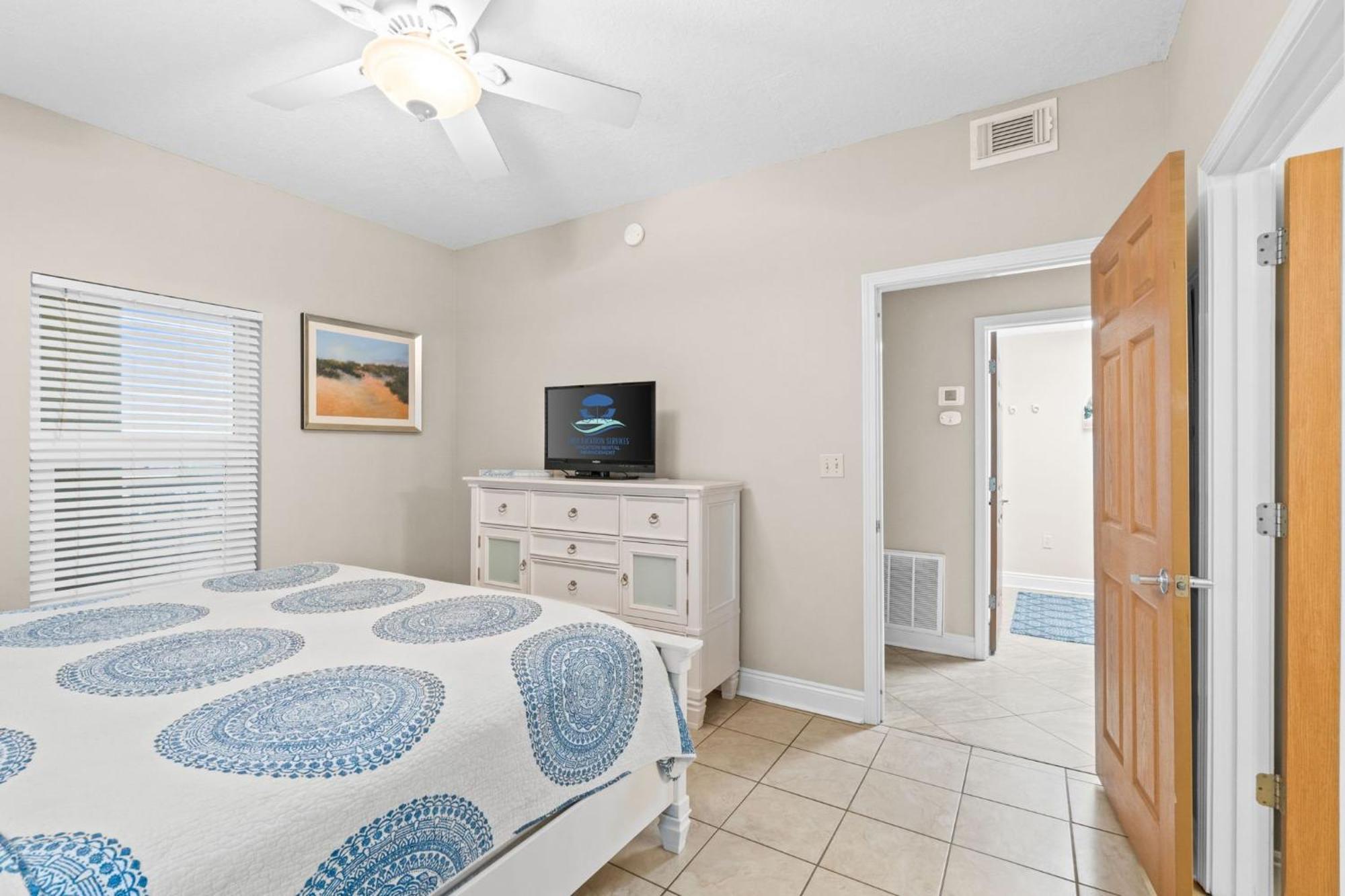 Holiday home Sea Dunes 502 Oasis Beachfront With Pool Hot Tub Free Service 0488 *