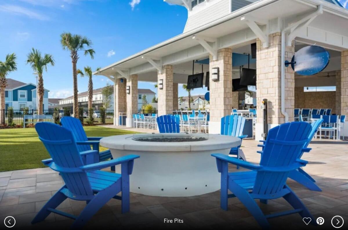 Holiday home Dazzling Windsor Island 7br Themed Gameroom