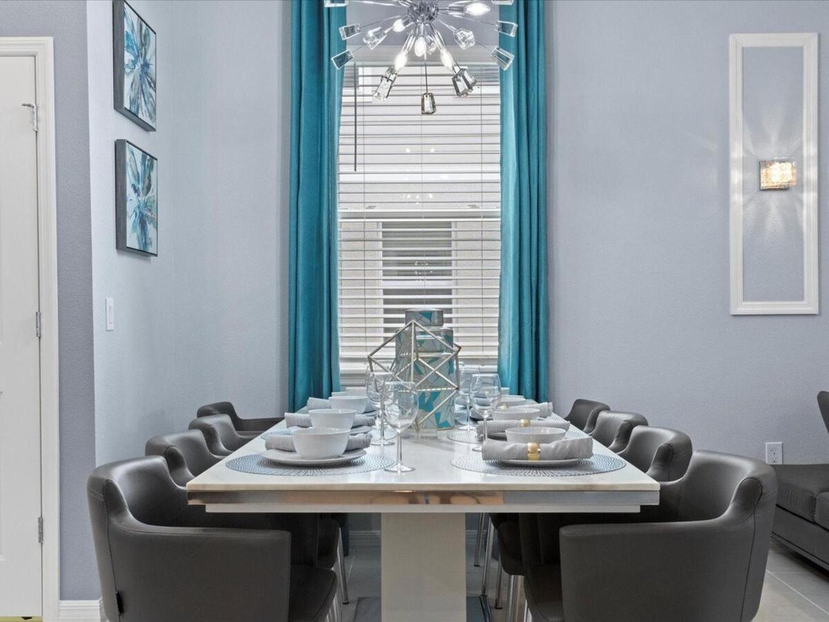Dazzling Windsor Island 7br Themed Gameroom Holiday home Davenport