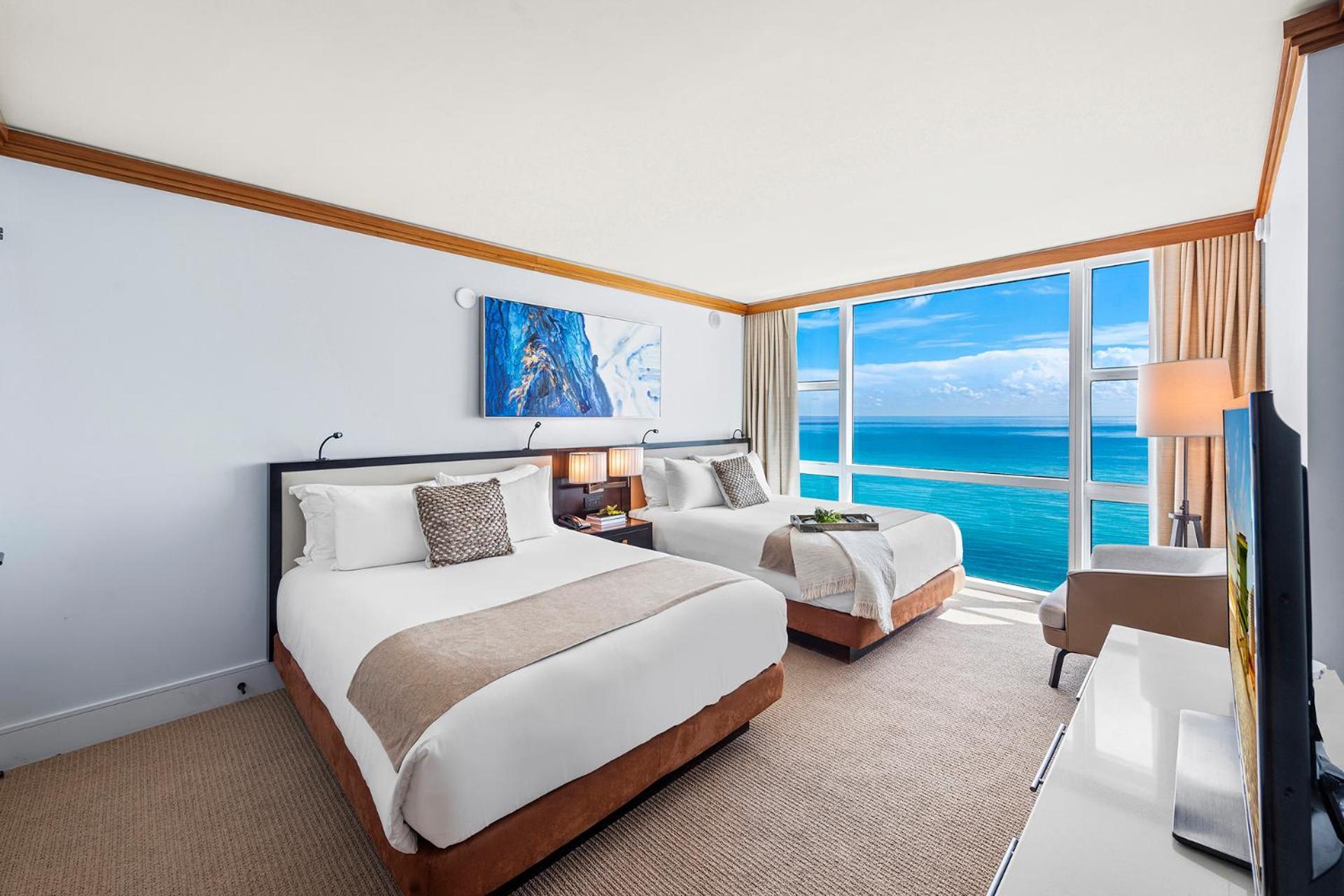 2 Bedroom Private At Carillon Miami -522