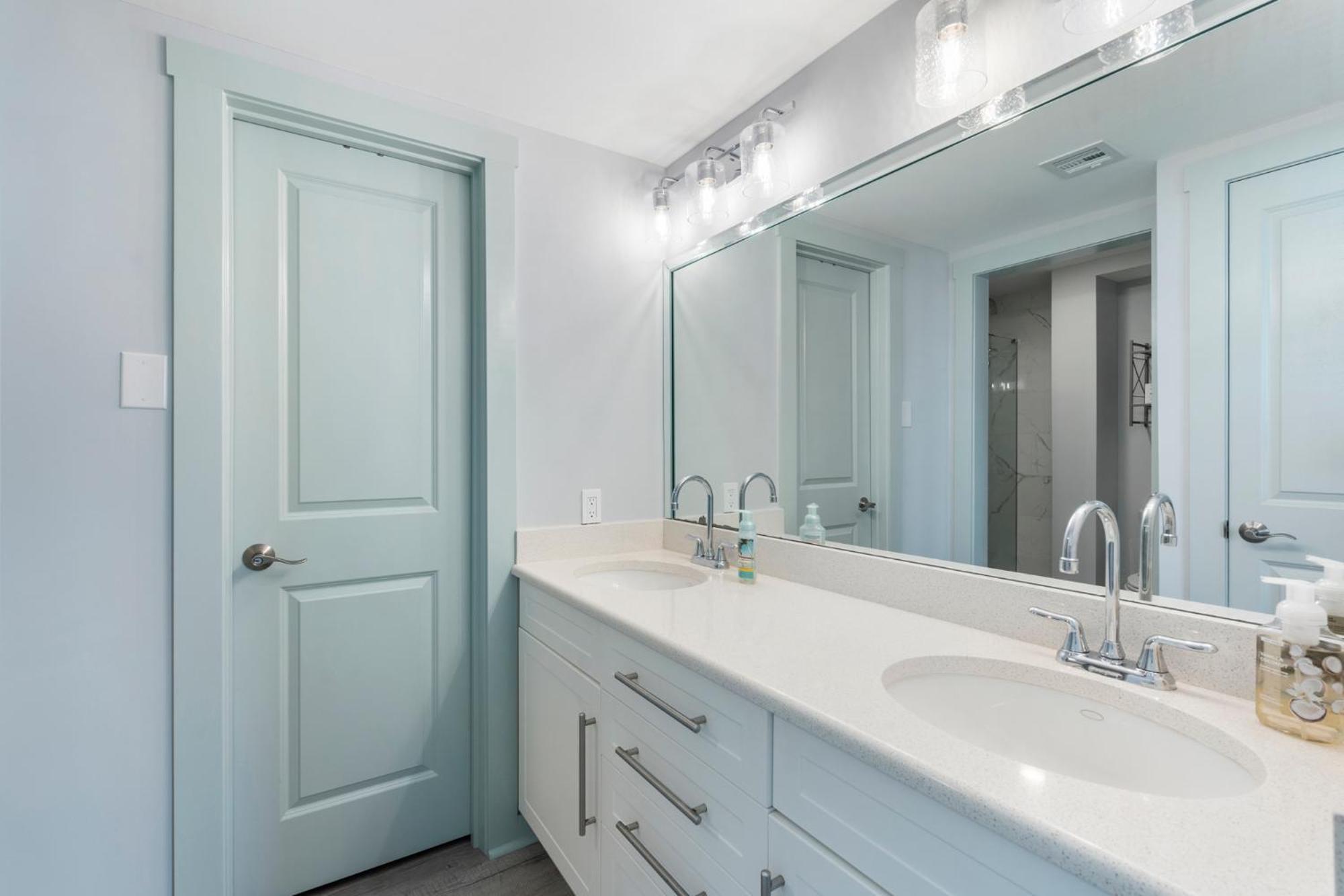 Apartment Edgewater Windward 508 - Newly Renovated Corner Condominium! Panama City Beach