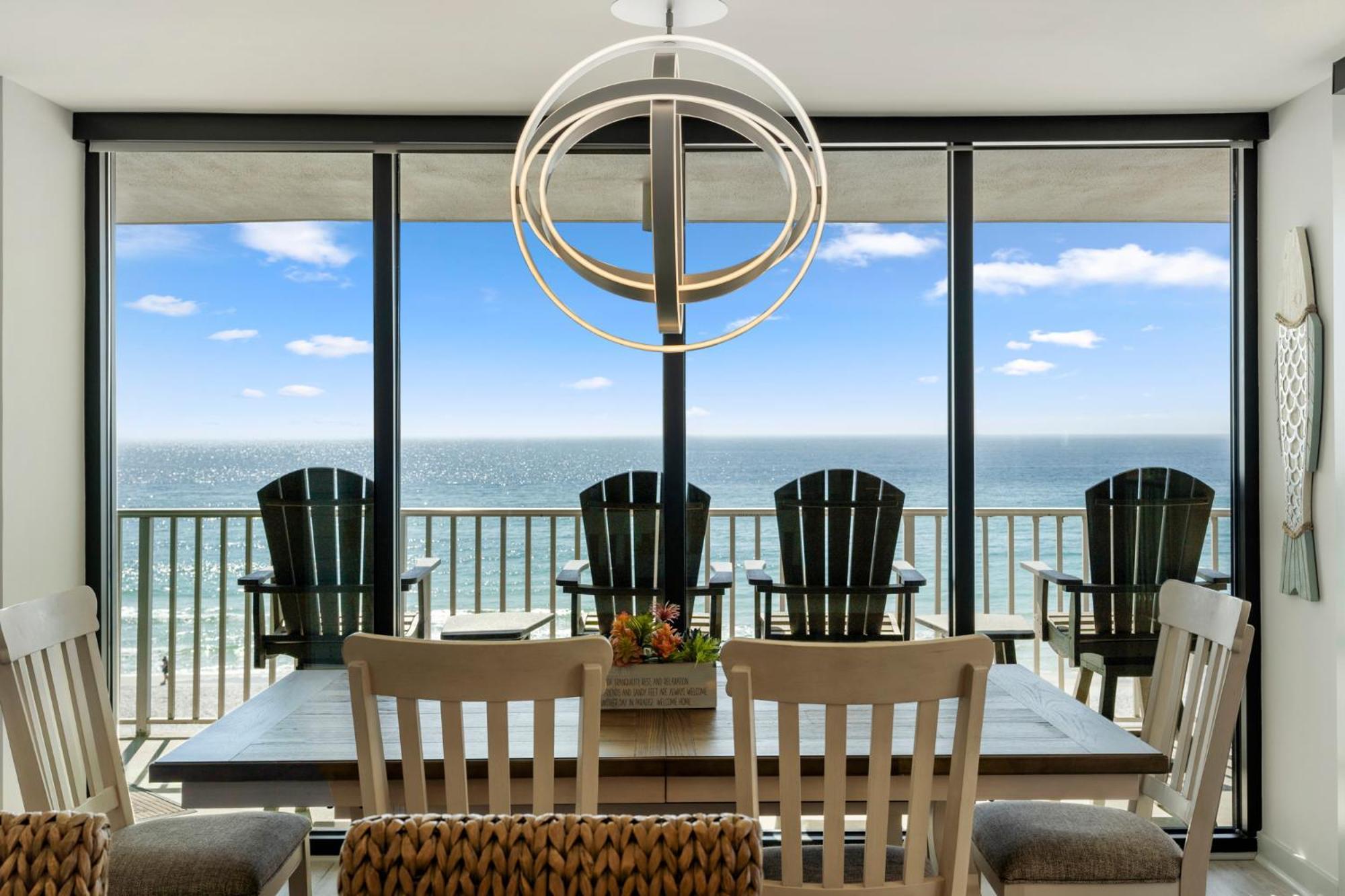Edgewater Windward 508 - Newly Renovated Corner Condominium! Apartment