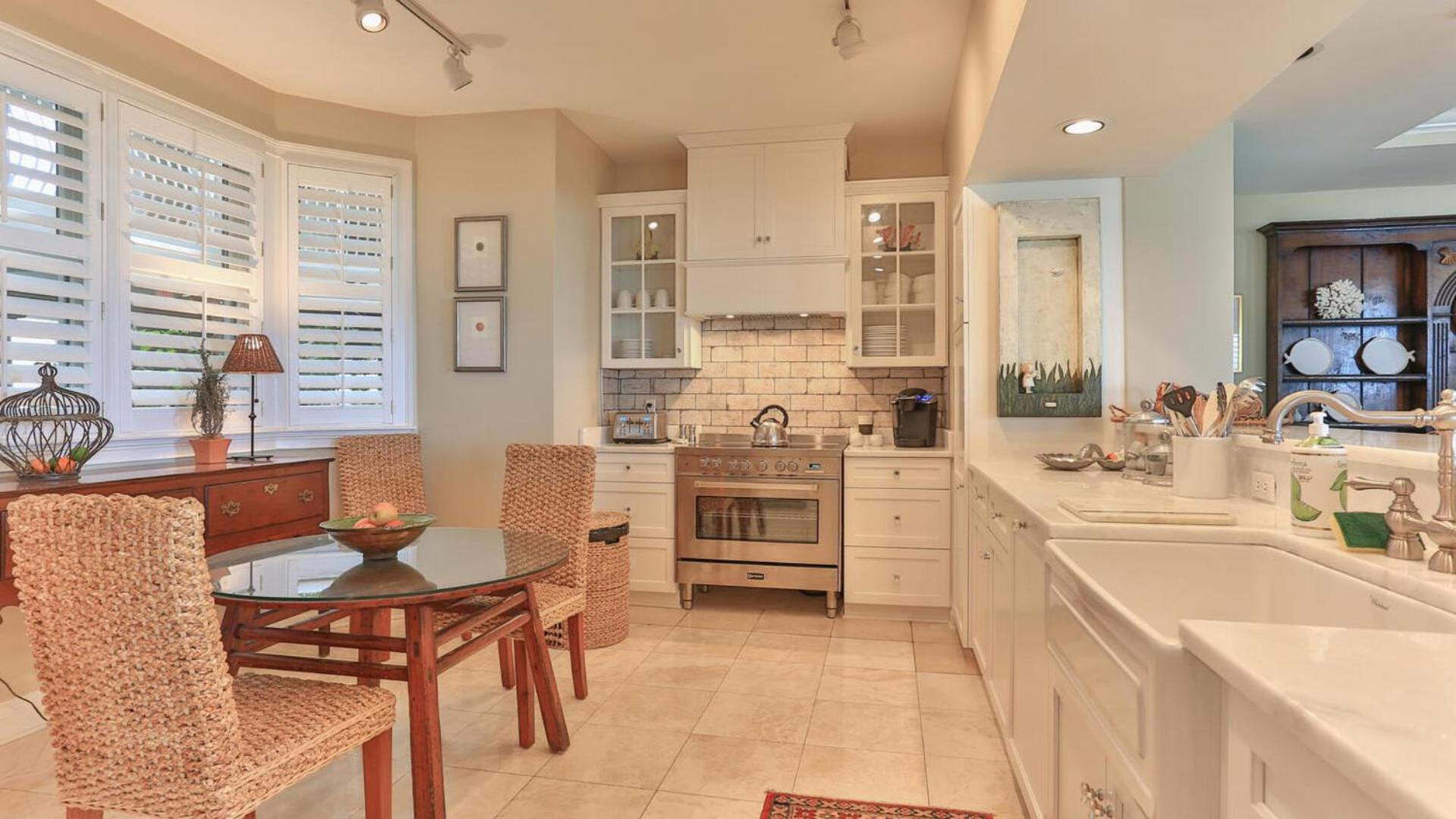 Grandview 102 - Fabulous Front Ground Floor Destin