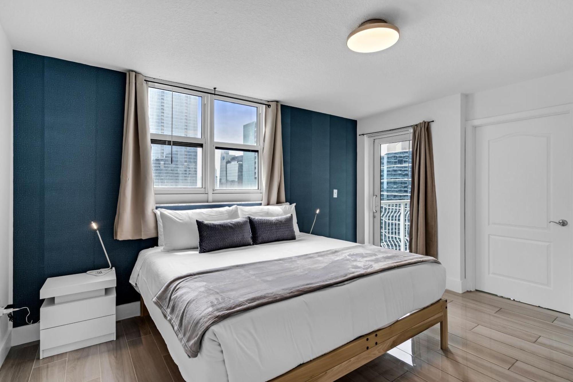 Lux 2b/2b Brickell - Free Parking Miami