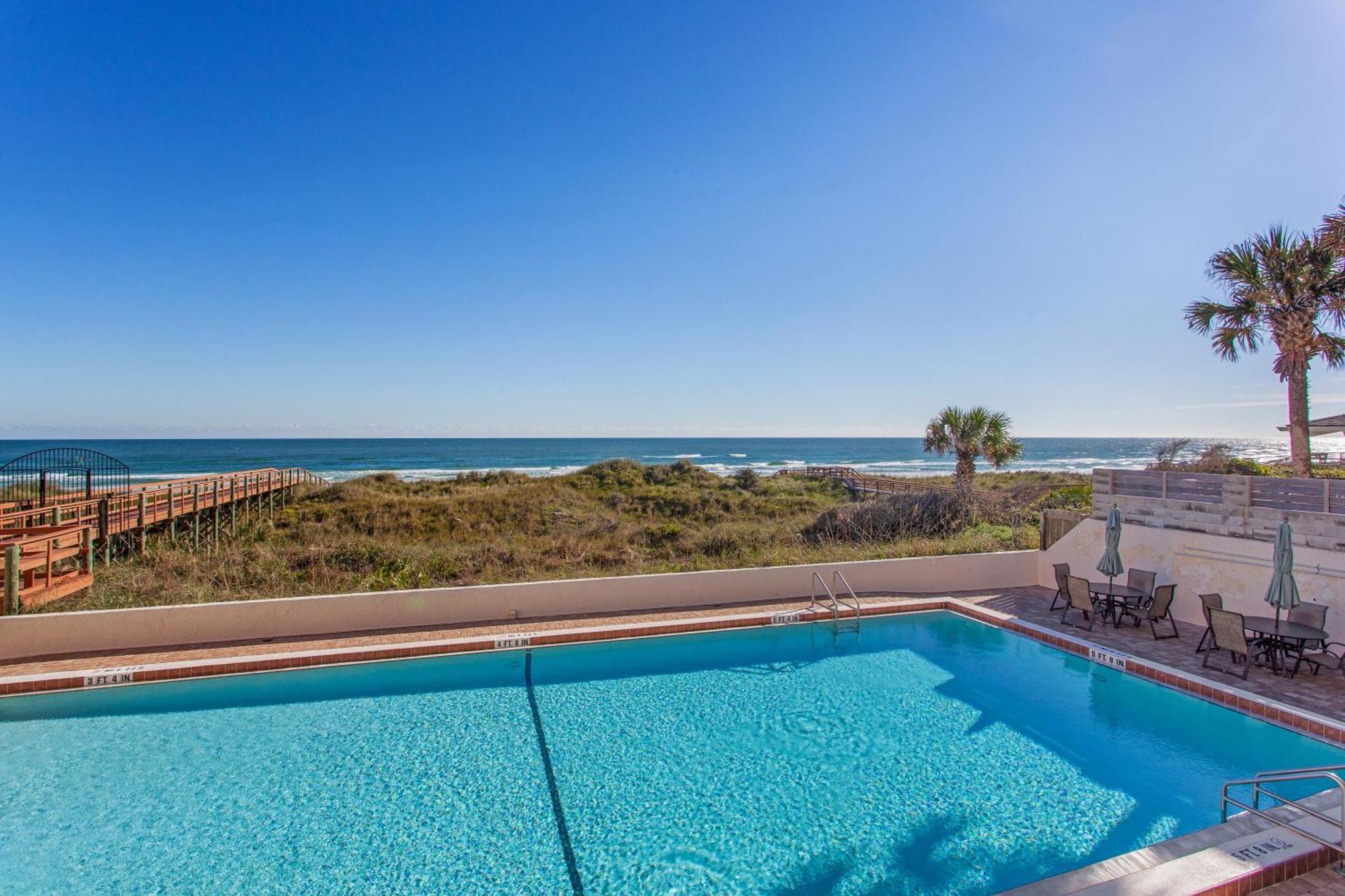 Beachers Hotel Crescent Beach