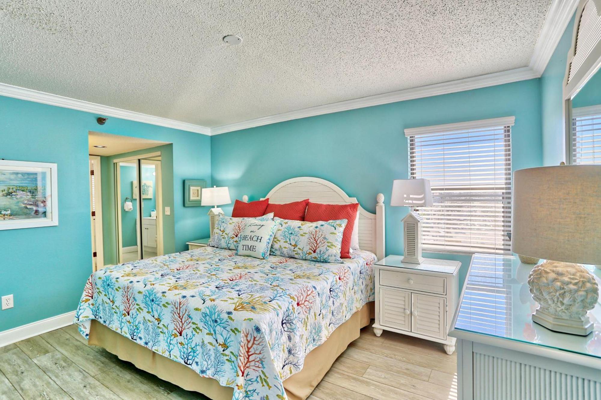 Holiday home Emerald Isle 601 St. Pete Beach