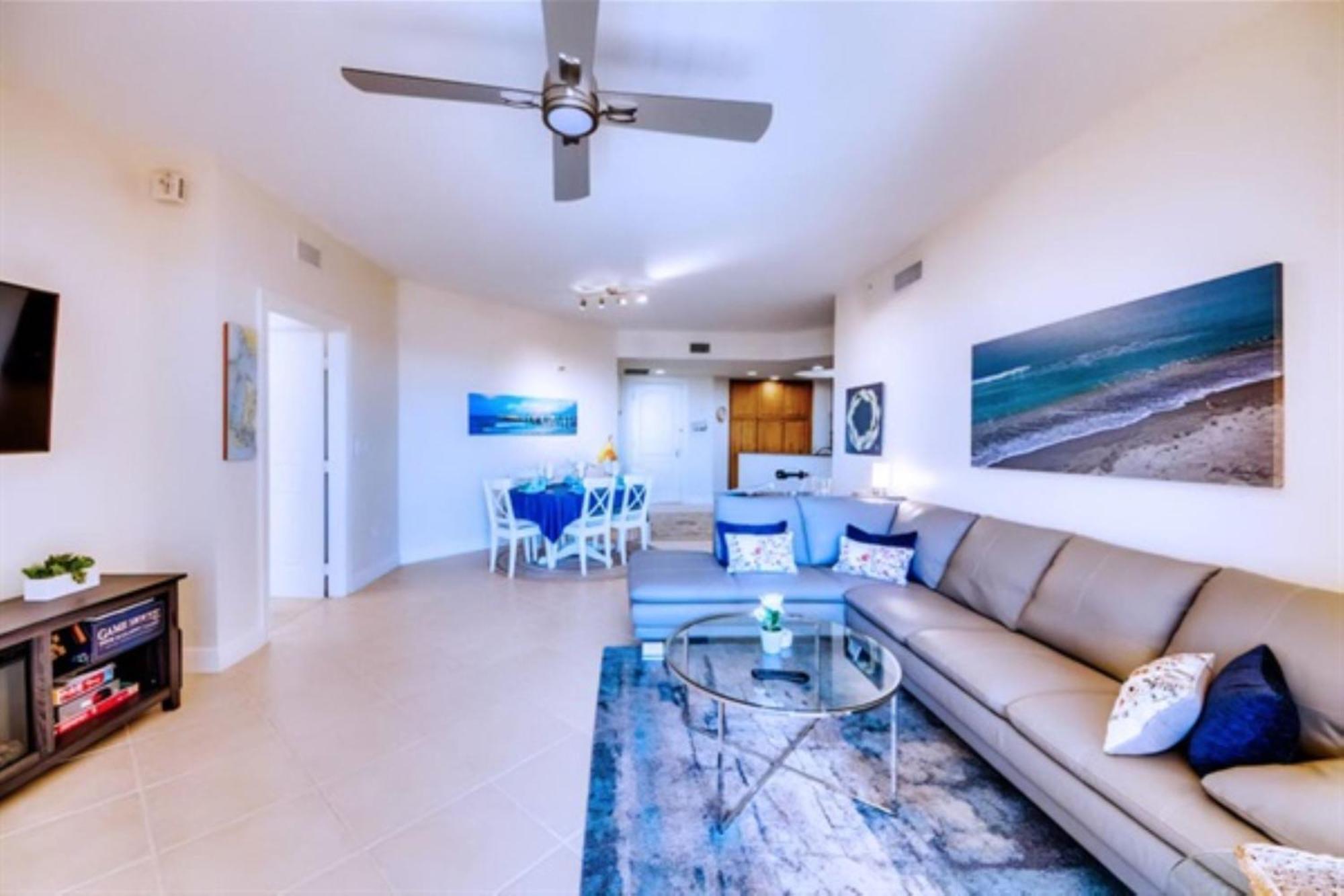 Vista Del Mar At Cape Harbour Marina, 10th Floor Luxury Condo, King Bed, Views! *