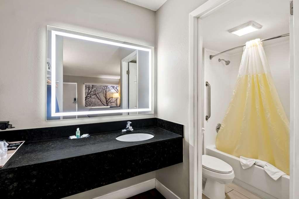 Inn Quality Near Blue Spring Orange City