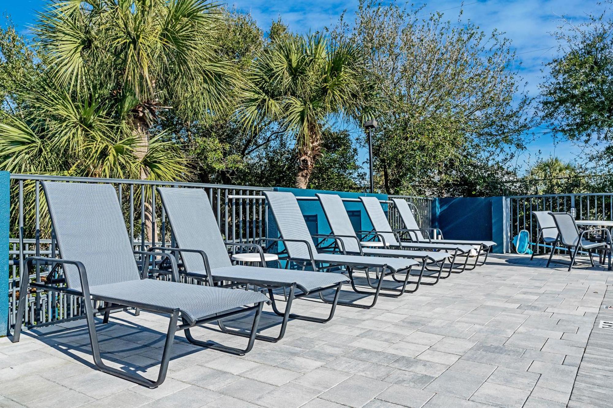 Beachside 3* Destin