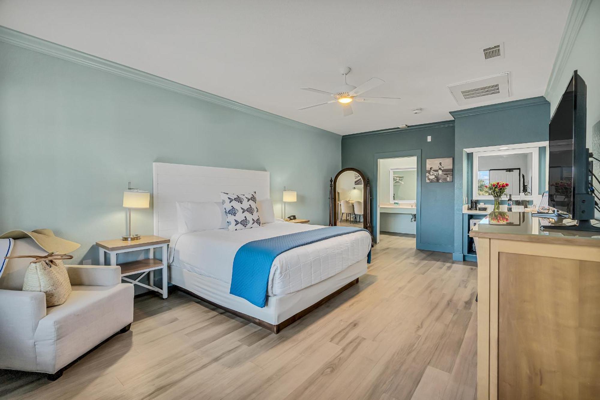 Beachside Hotel 3*