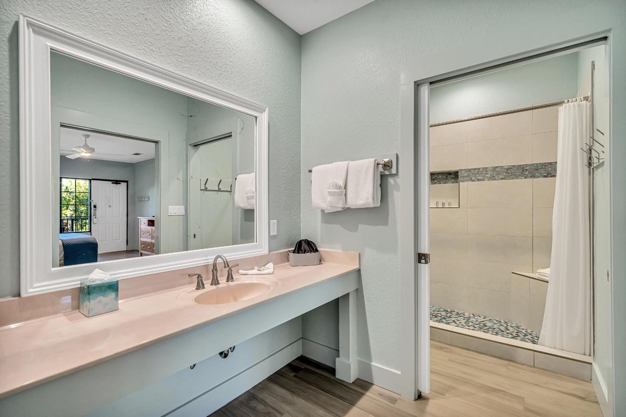 Beachside Hotel Destin