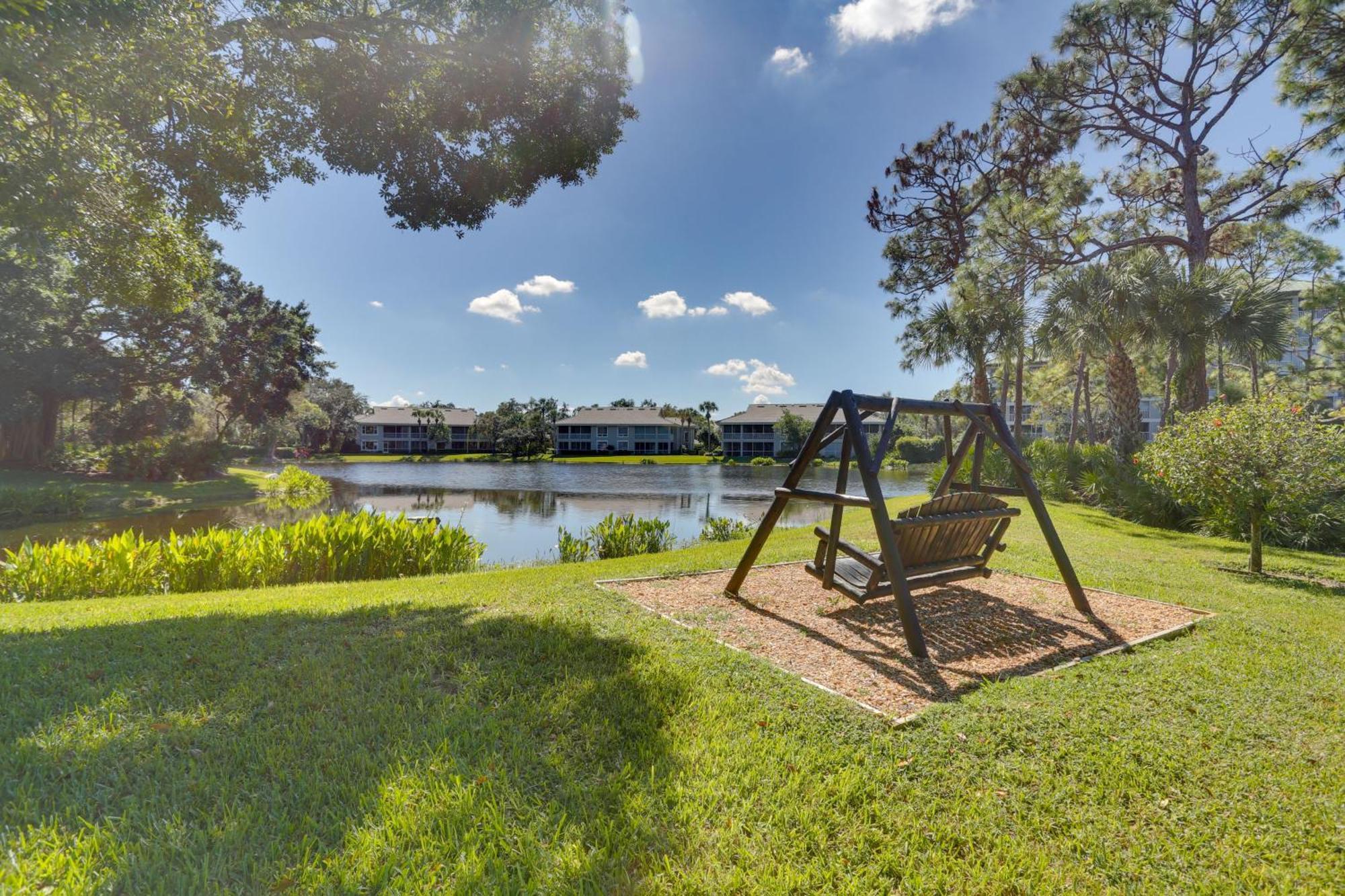 Apartment Vacation With Community Pool! *