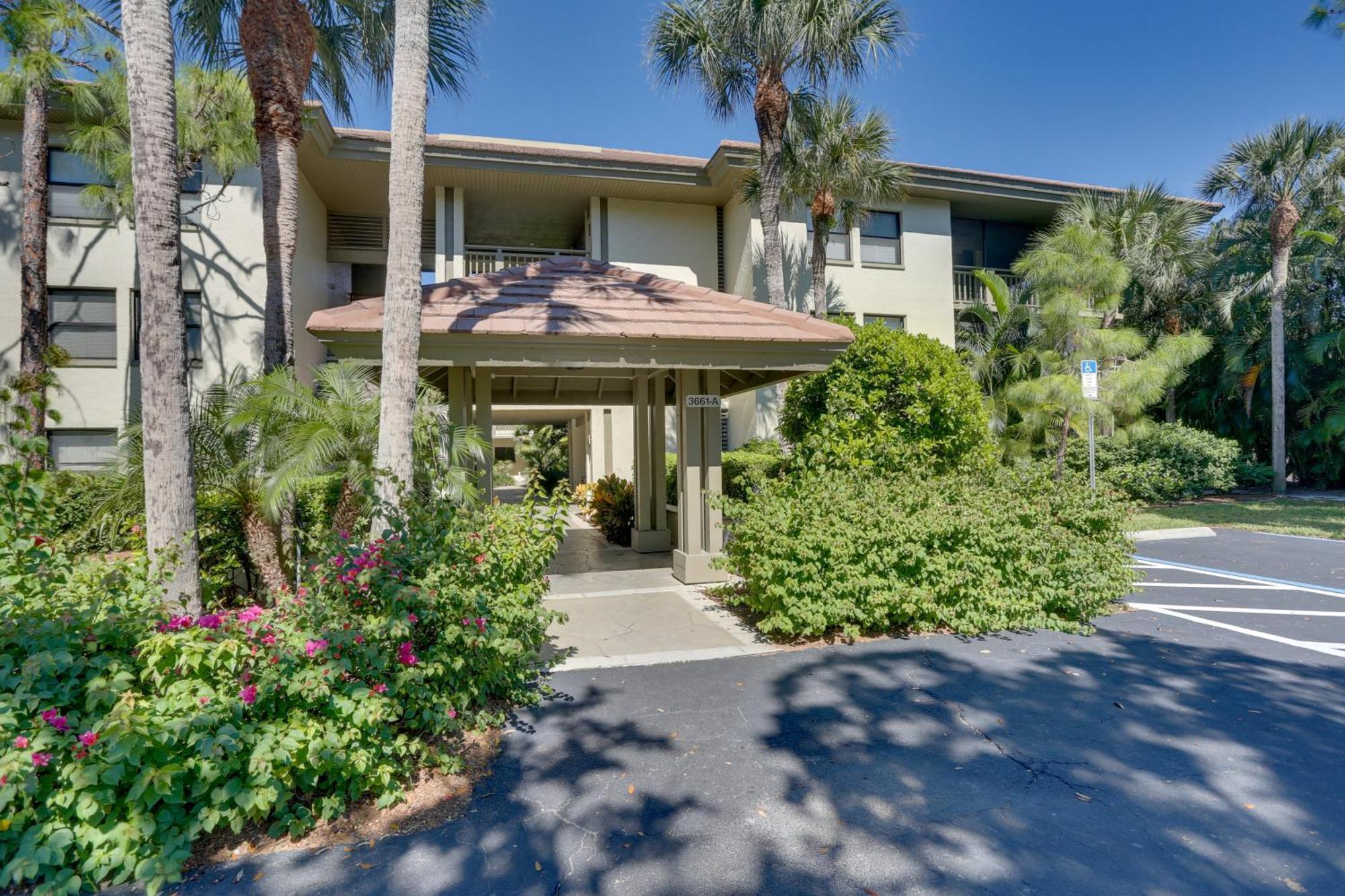 Vacation With Community Pool! Bonita Springs