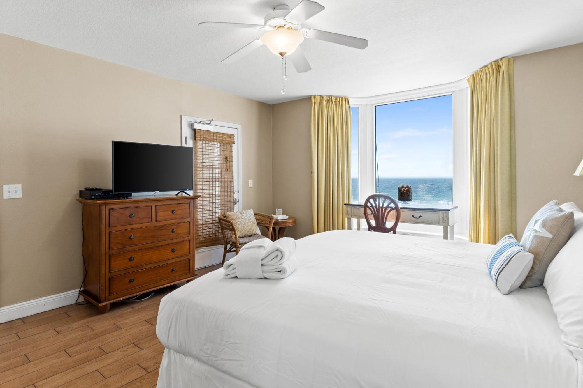 Emerald #636 By Book That Holiday home Panama City Beach
