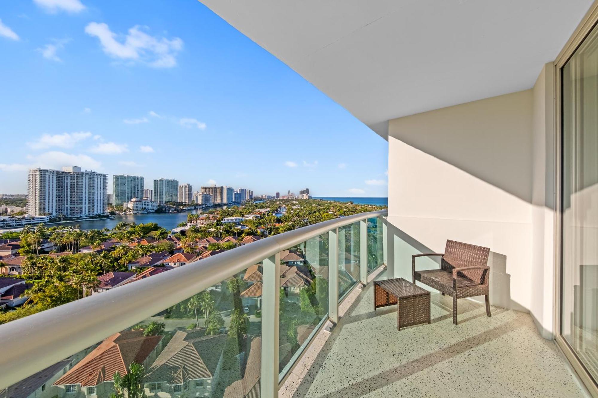 Apartment Miami Oceanview Oasis Collins Ave Free Parking Sunny Isles Beach